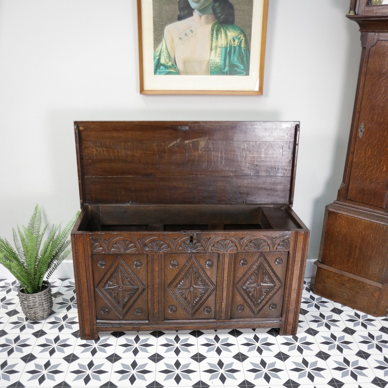 495.0 Antique Georgian Oak Coffer Three Panel Carved photo