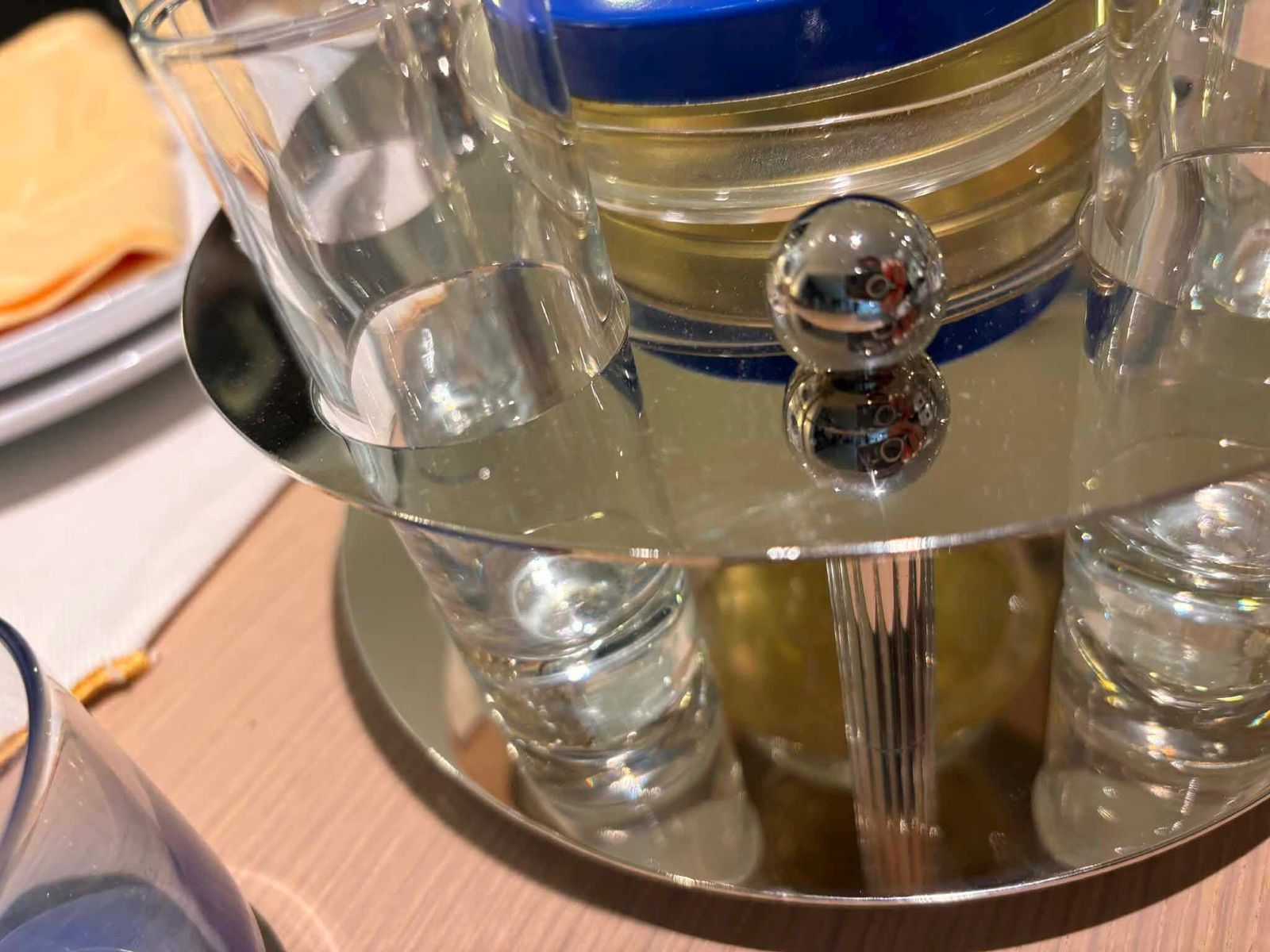 photo vintage Caviar Server Set With 6 Shot Glasses, Stainless Steel Holder, Made In Italy