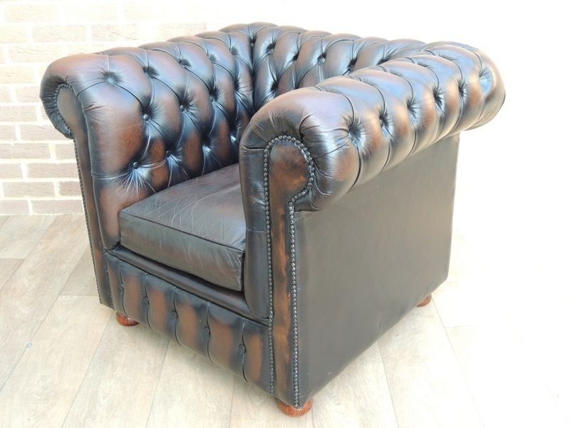 Chesterfield Club Dark Brown Armchair