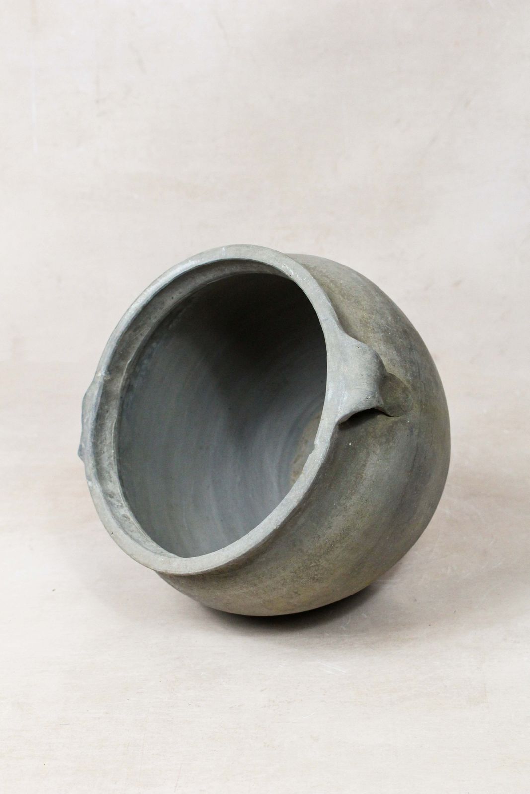 Vintage Dark Pot S   Nº 65, 1950s photo Home Decor