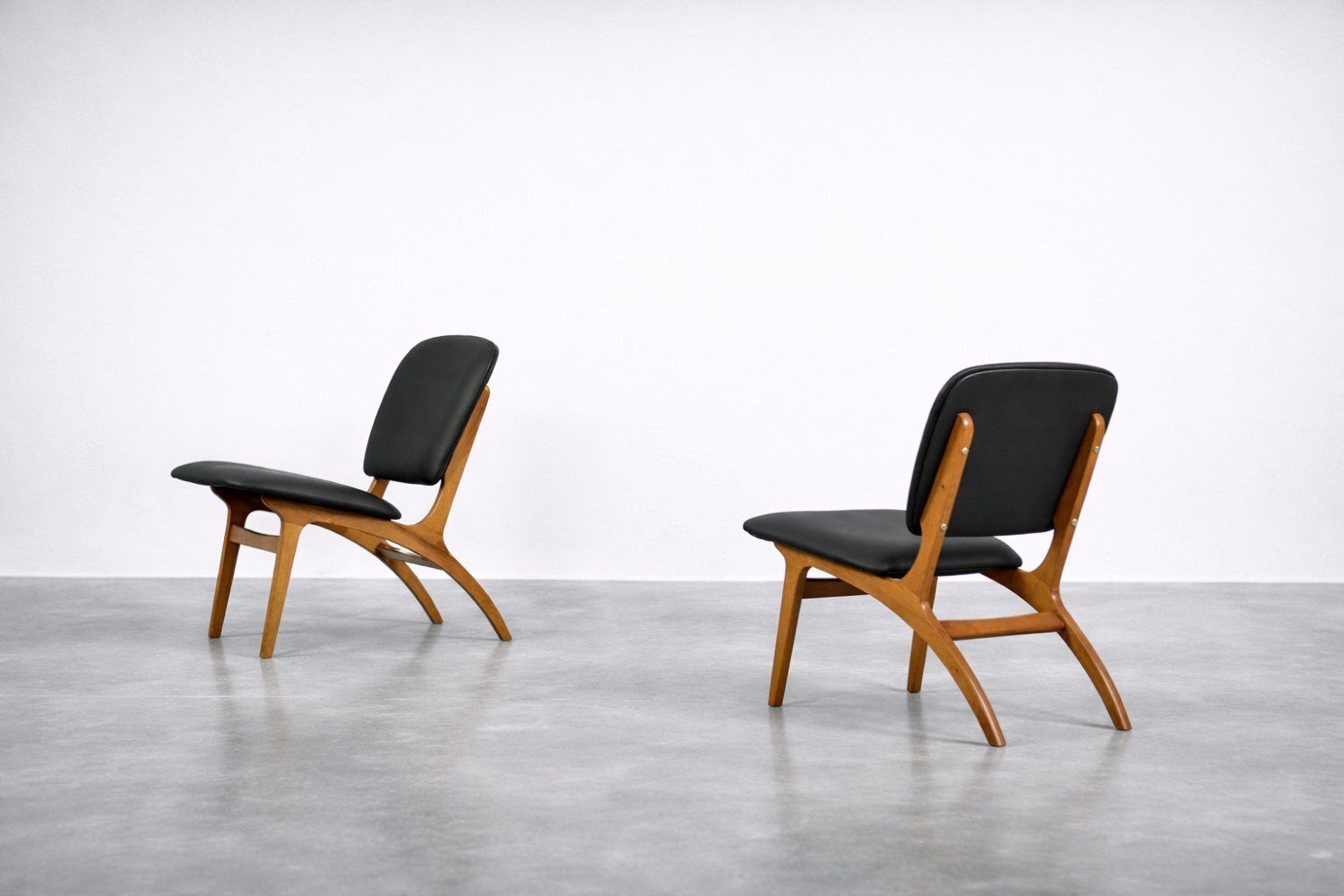 Mid Century Swedish Modern Jylland Chairs From Jio Möbler, 1953, Set Of 2 photo Furniture