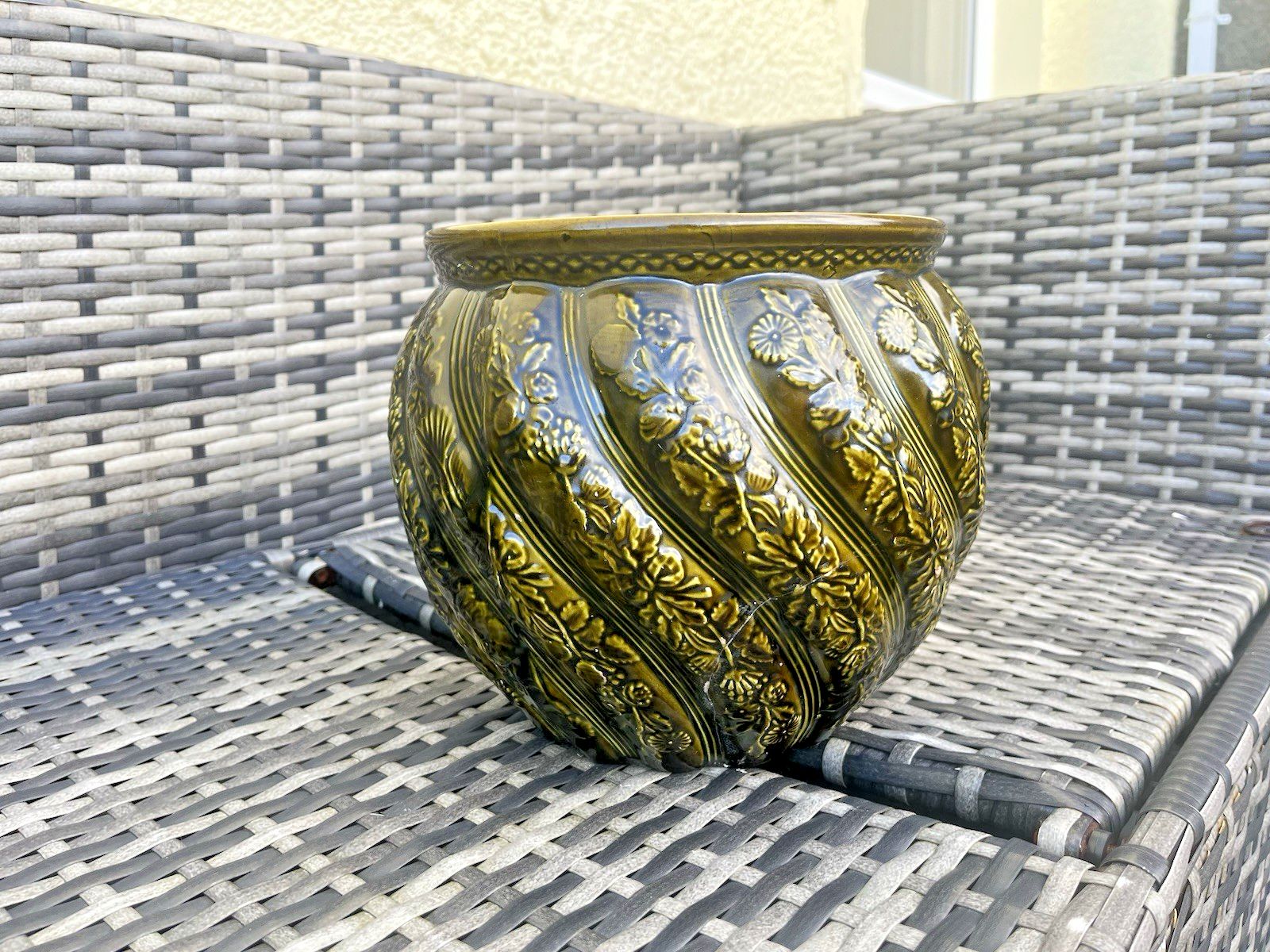 Antique English Majolica Bramble Design Planter Plant Pot Jardiniere Bretby ? photo buy