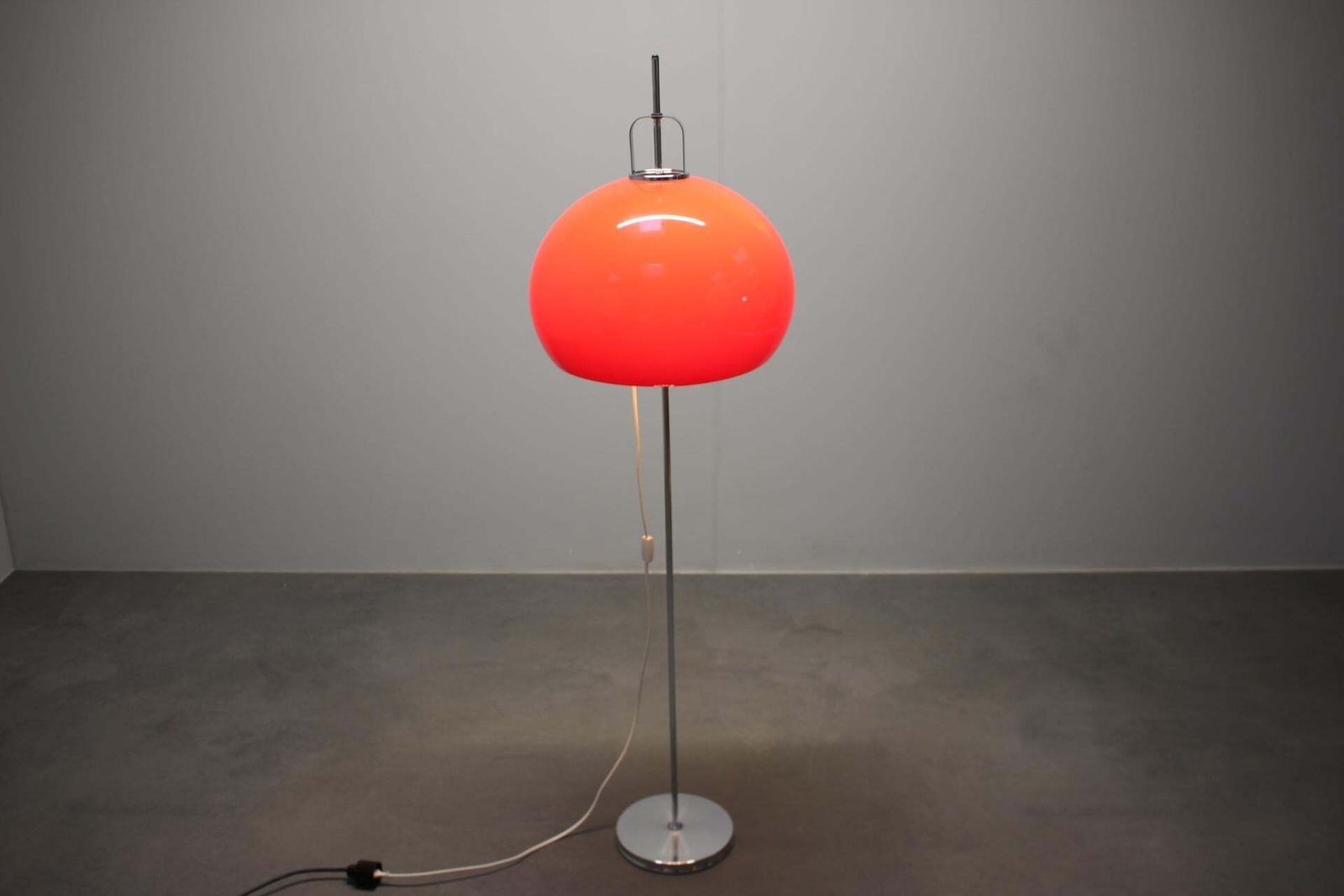 photo for sale Guzzini Meblo Floor Lamp With Plastic Shade, Italy 1970s — Space Age Chrome