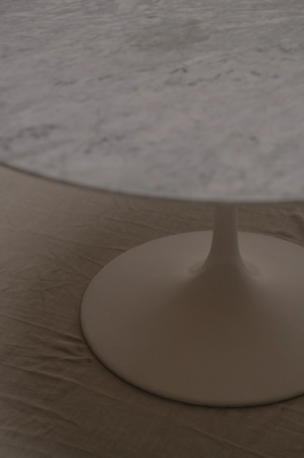 Extra Large ‘Tulip’ Dining Table By Eero Saarinen For Knoll International, 1960s photo vinterior