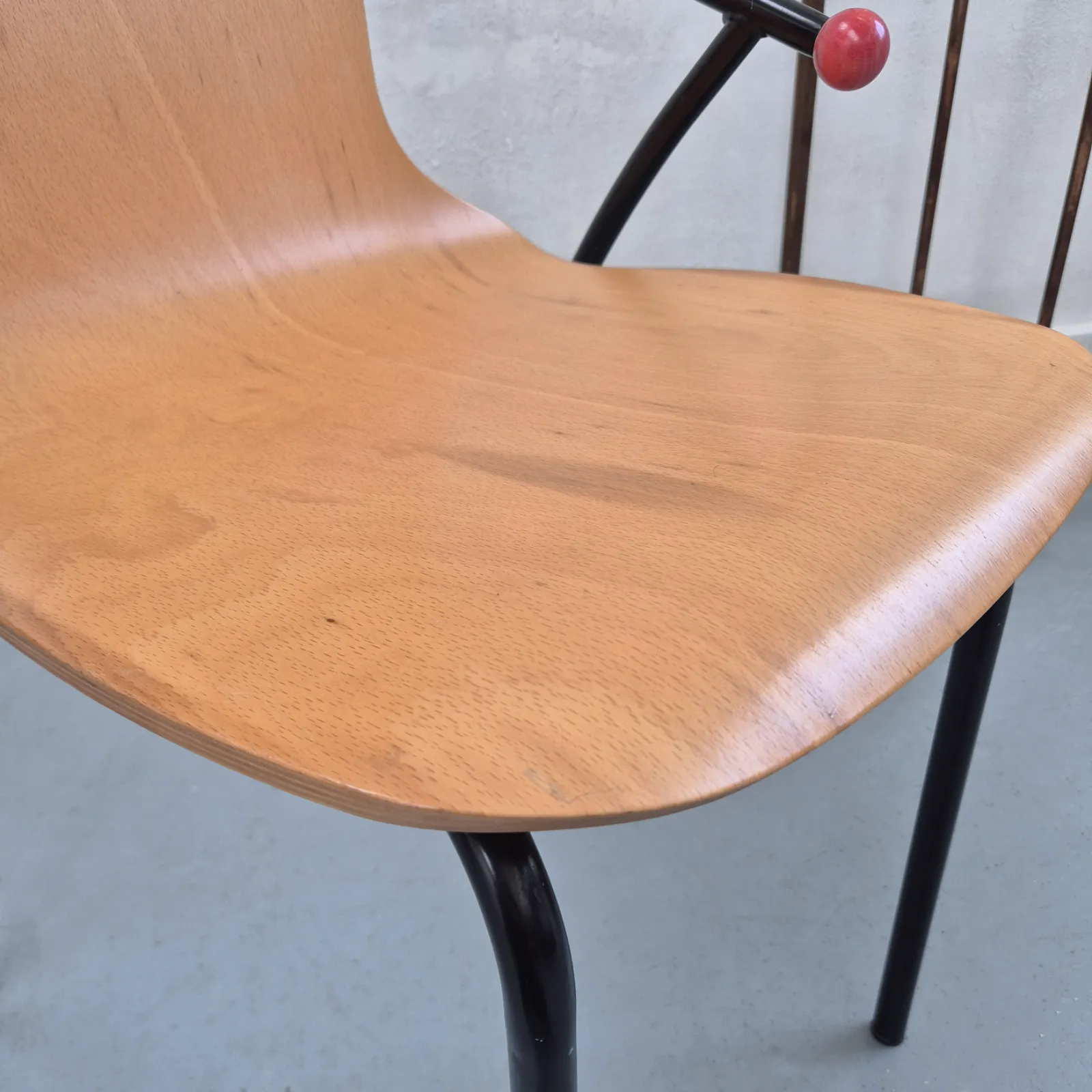 1980's Postmodern Plywood Chair: Mid Century Modernist Brutalist Retro Style photo vinterior