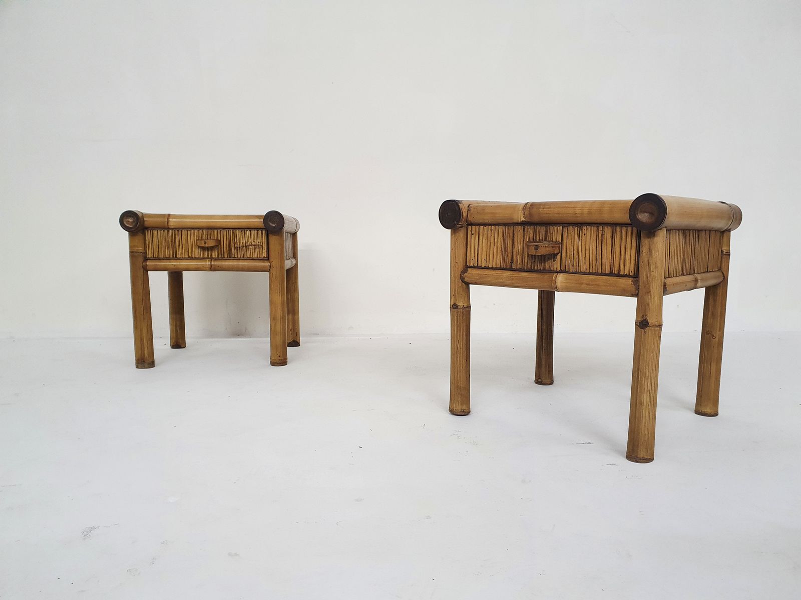 Bamboo Two Person Bed 180 X 210 Cm With Night Stands photo 743.0