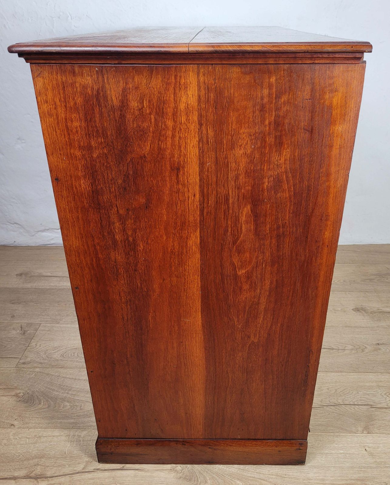 photo buy Chest Of Drawers Pine Arts & Crafts 2 Over 3 1910 Drop Handle