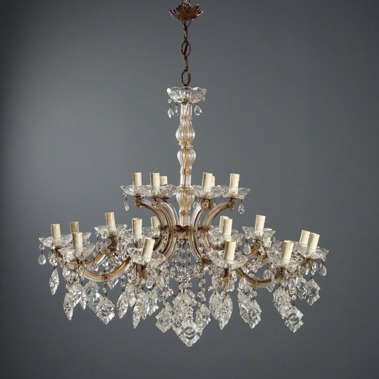 Antique Chandelier Maria Theresa Style 24 Lights Italy XX Century
