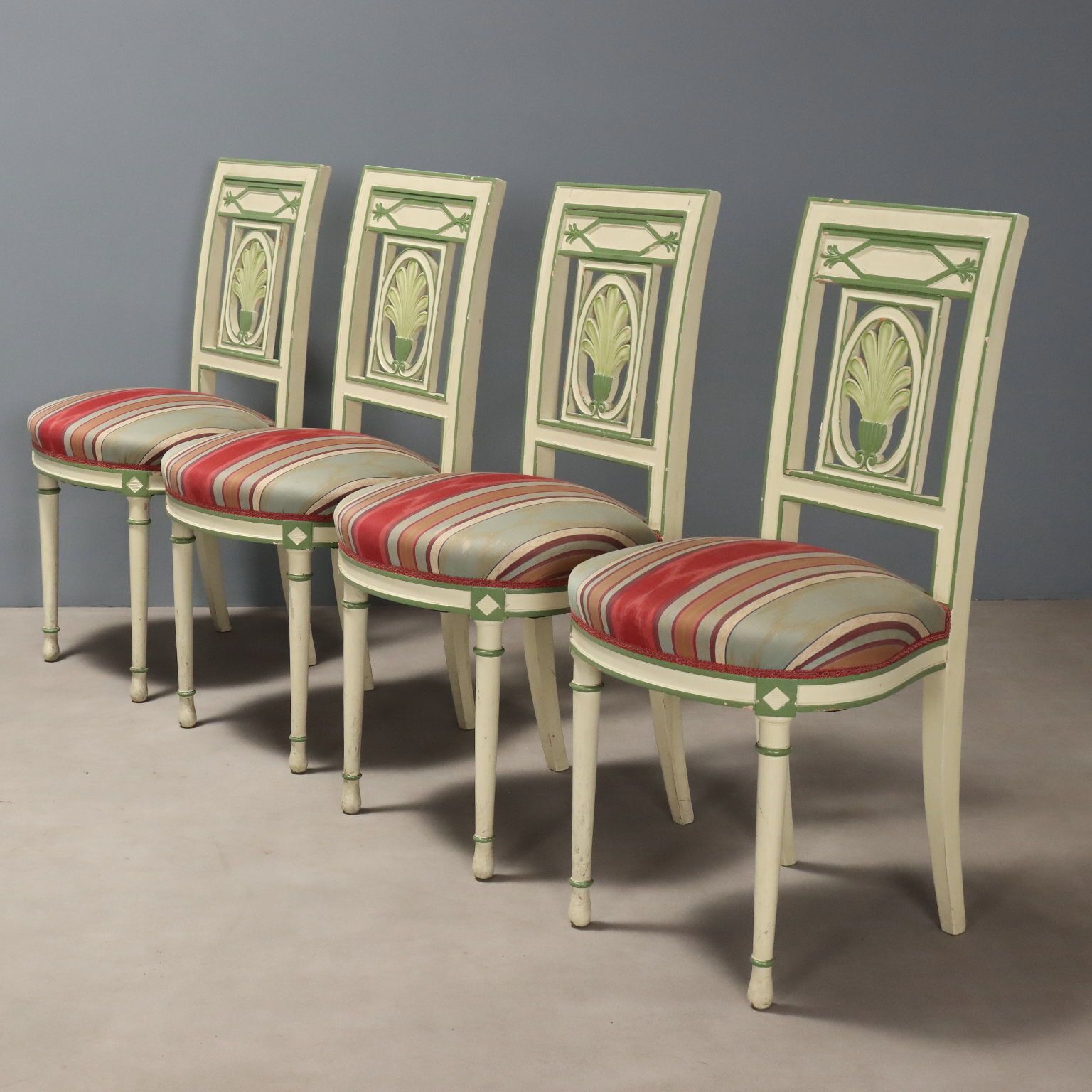 Chairs Neoclassical Style Lacquered Wood XX Century photo 950.0