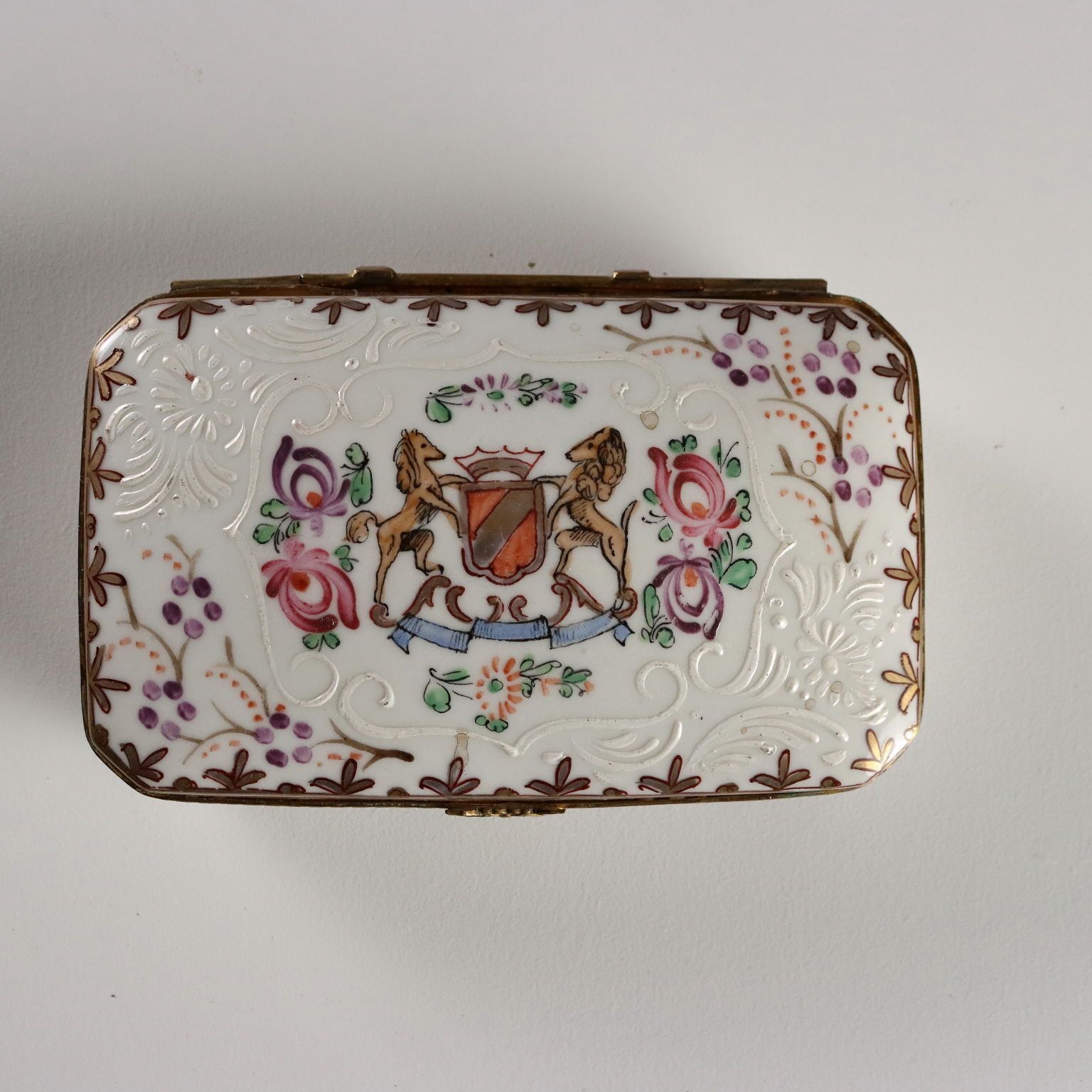 Antique Porcelain Box Edmé Samson Paris France XIX Century photo for sale