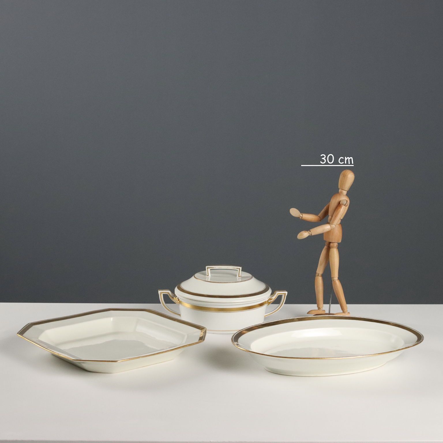 Antique Plate Set Vienna Porcelain Austria Mid XIX Century photo furniture