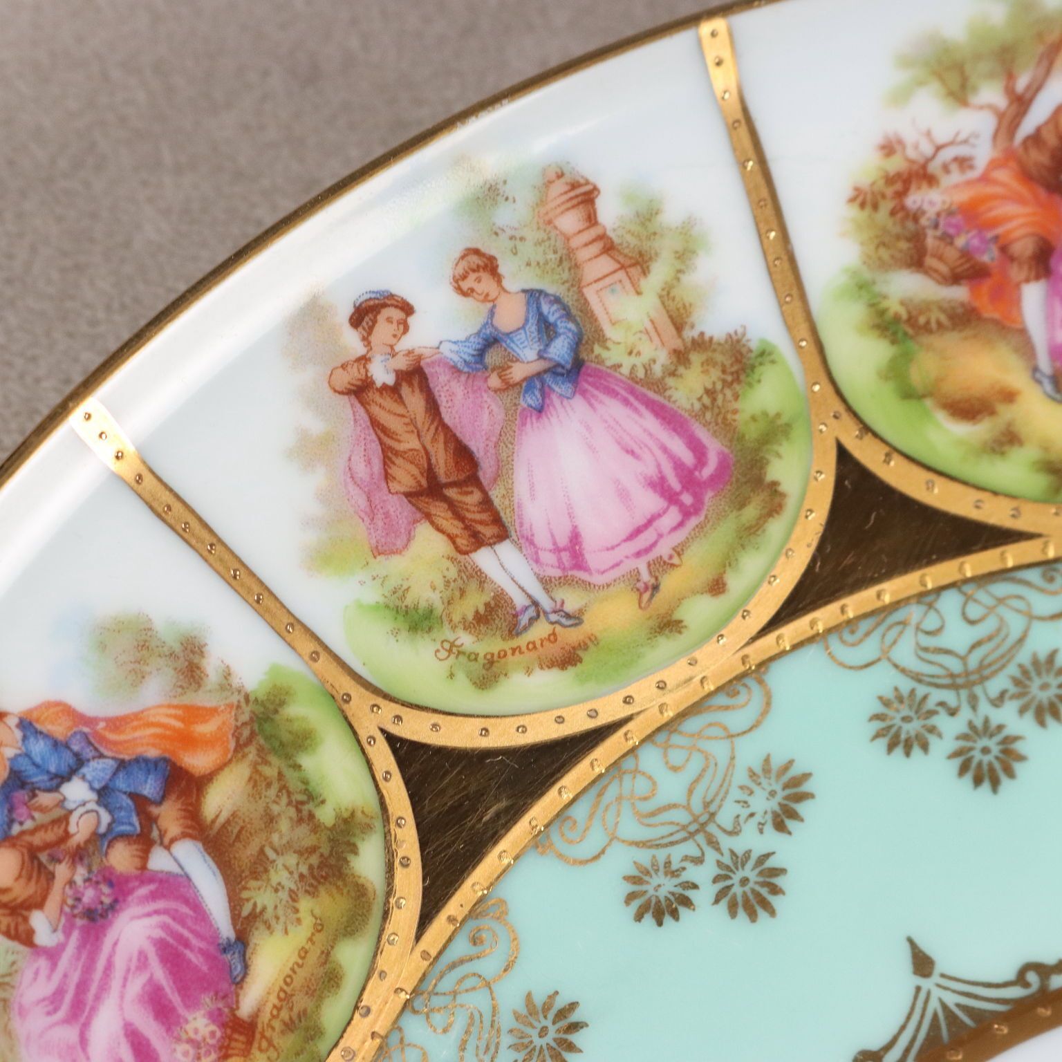 photo furniture Antique J.K.W. Plates Multicoloured Porcelain Germany XX Century