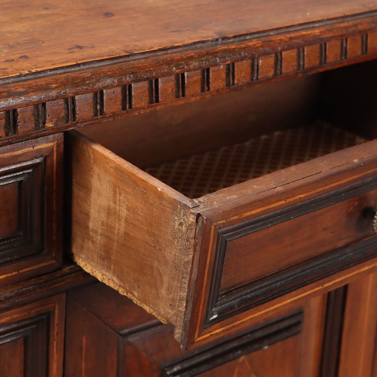 Bedside Table Baroque Walnut Drawers Italy XVIII Century photo 740.0