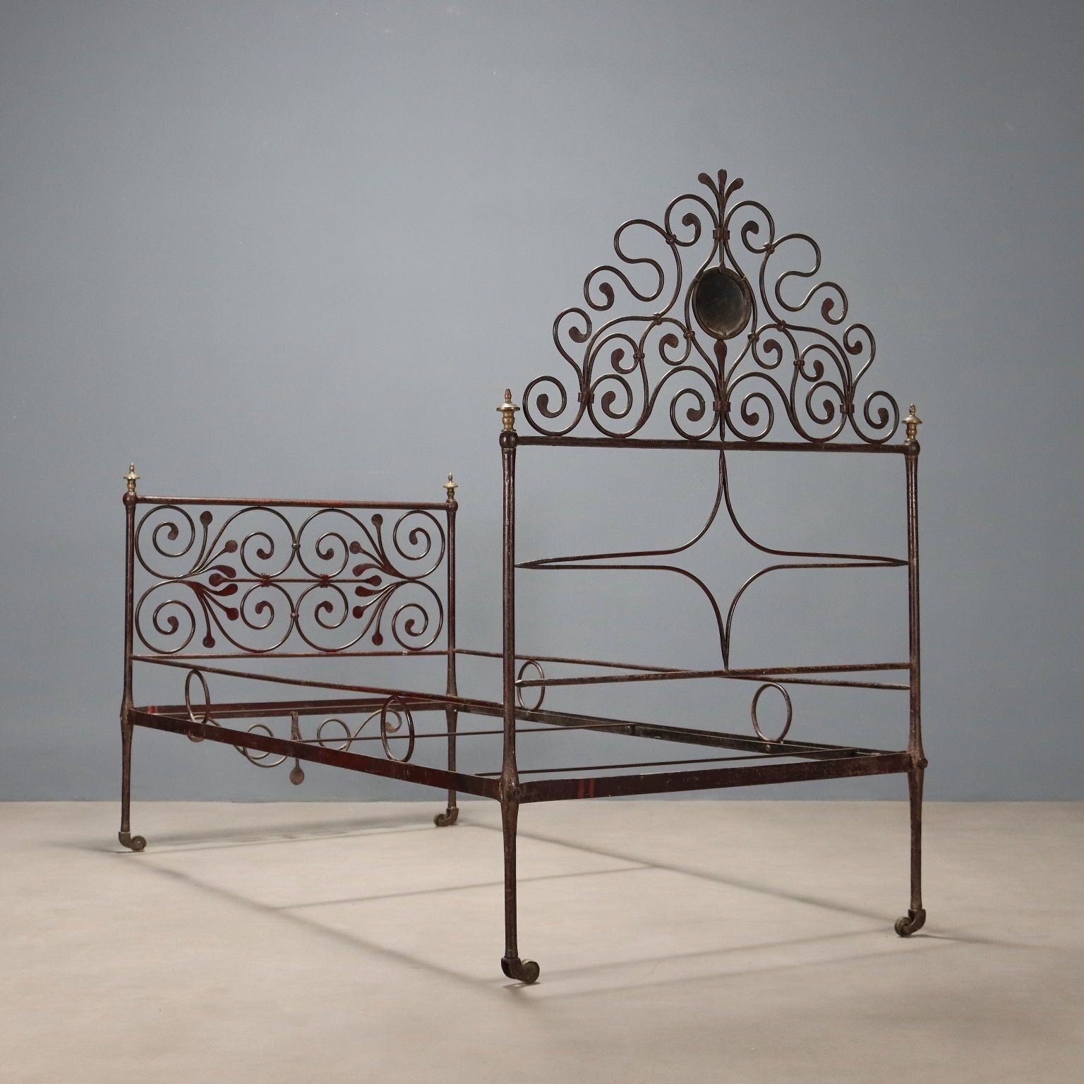 1240.0 Antique Single Bed Lacquered Painted Iron Italy XIX Century photo