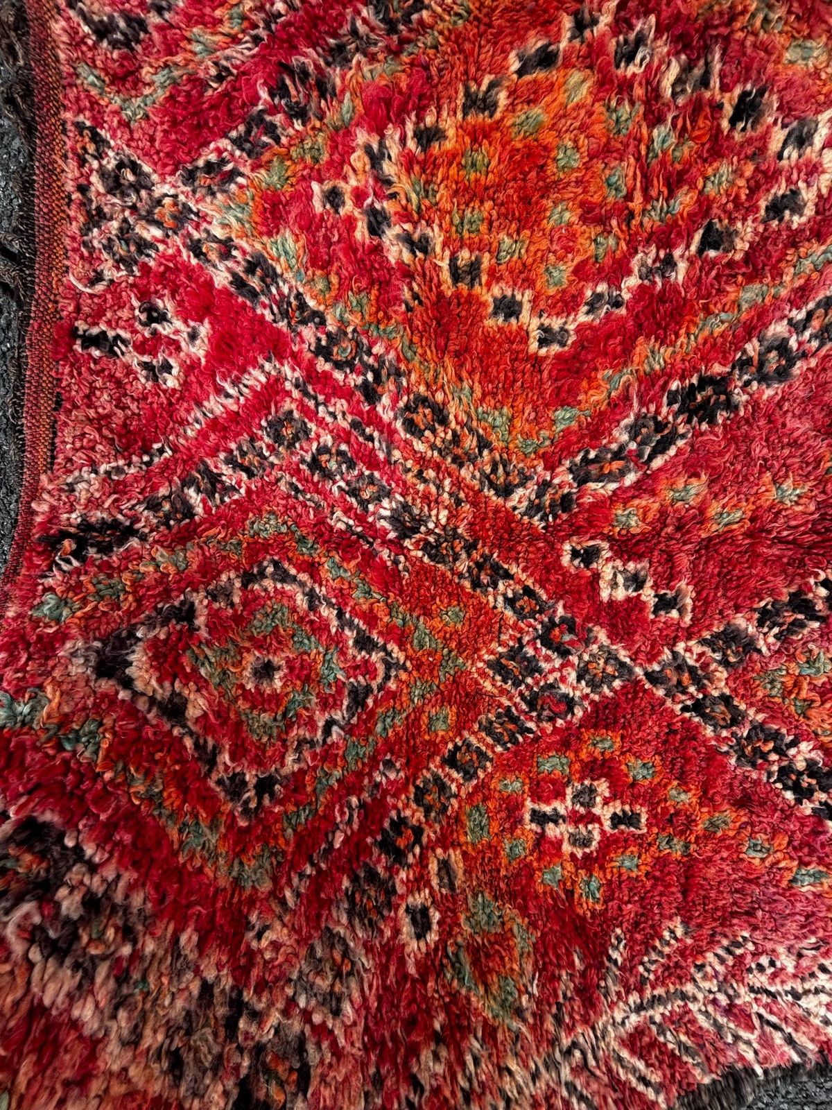 Rare Vintage Moroccan Boujad Rug 220x360 Cm – Handmade Berber Wool Rug – Large Tribal Area Rug – Authentic Moroccan Carpet photo vinterior