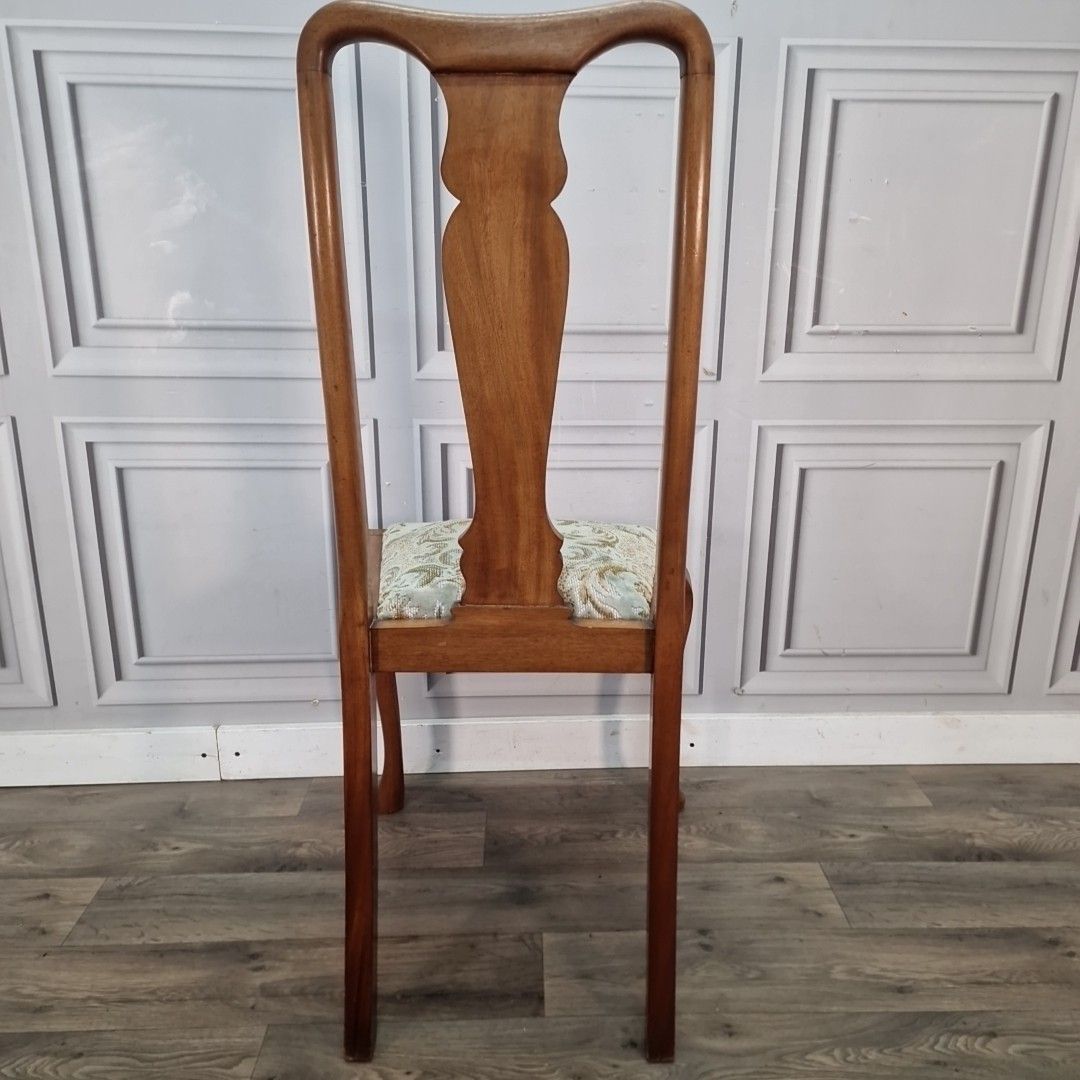 photo vintage Antique Dining Hall Chair Queen Anne Style Walnut Cabriole Leg Desk Bedroom