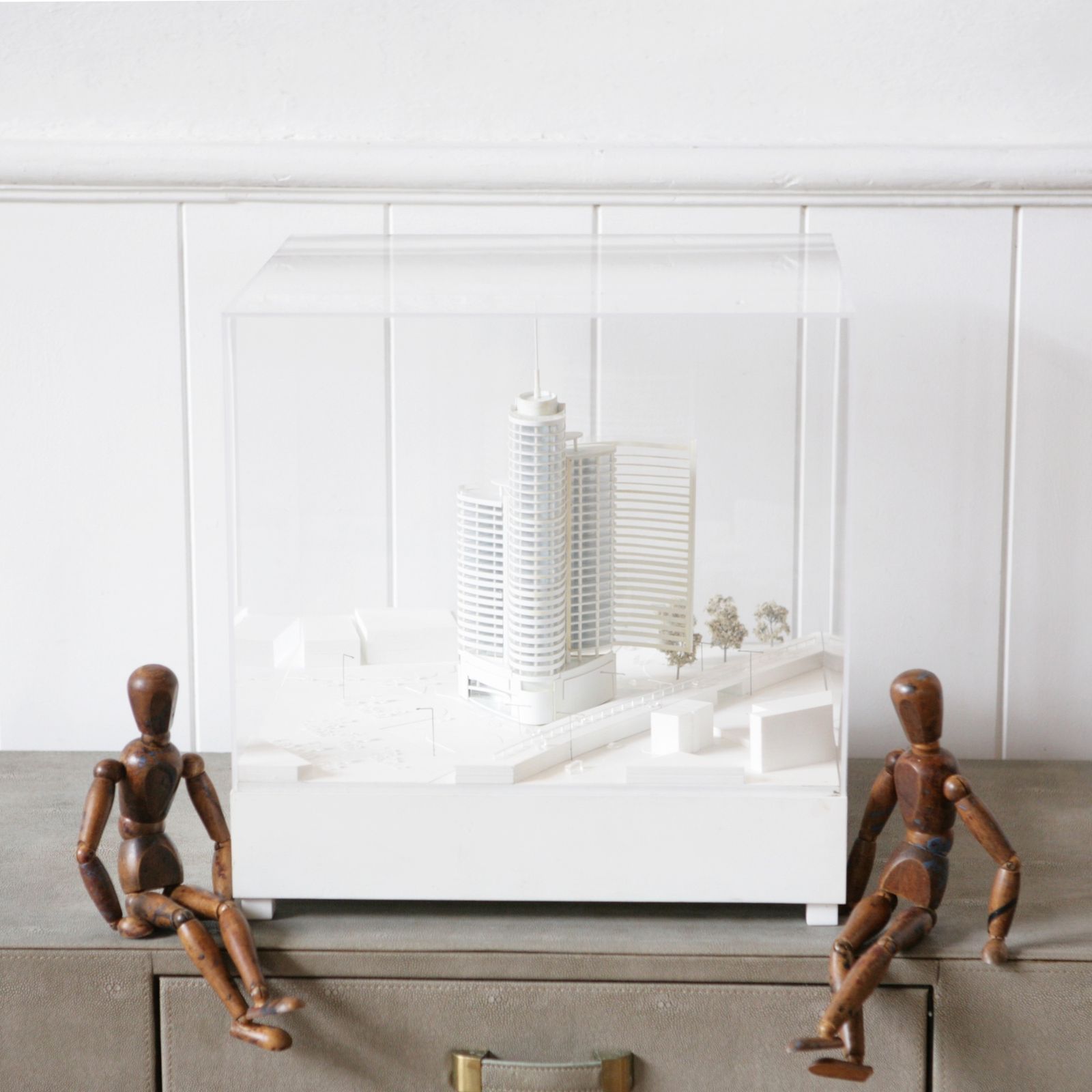 Architectural Model For The Chiswick Curve Building. photo vintage