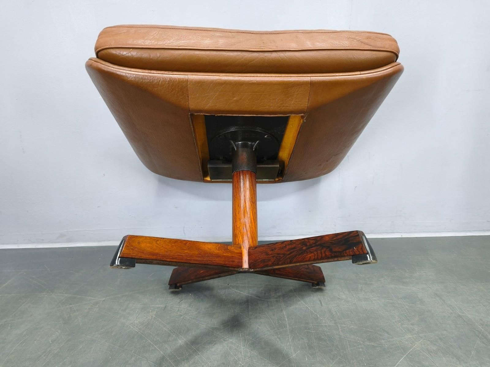 photo vintage Ms68 Lounge Chair And Ottoman By Madsen & Schubell, 1960s