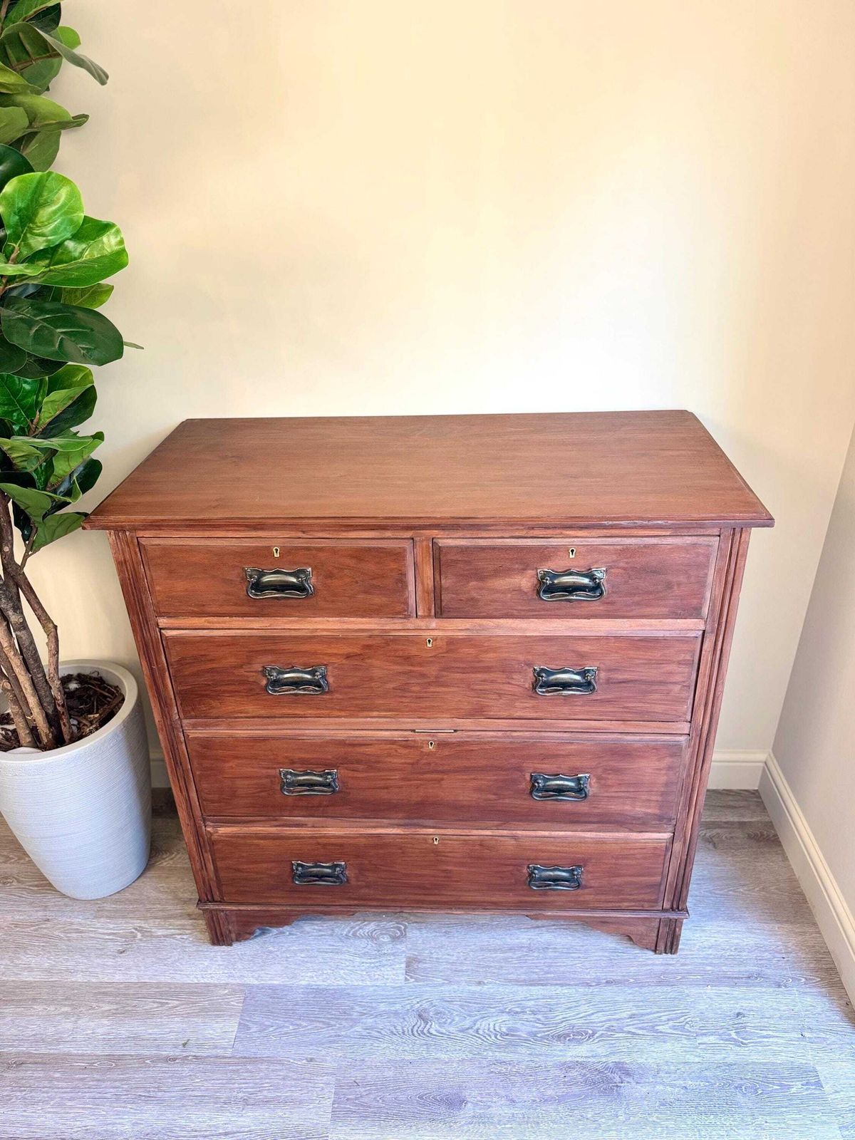 Solid Wood Antique Chest Of Drawers: Large 5 Drawer Dresser With Metal Handles photo Furniture