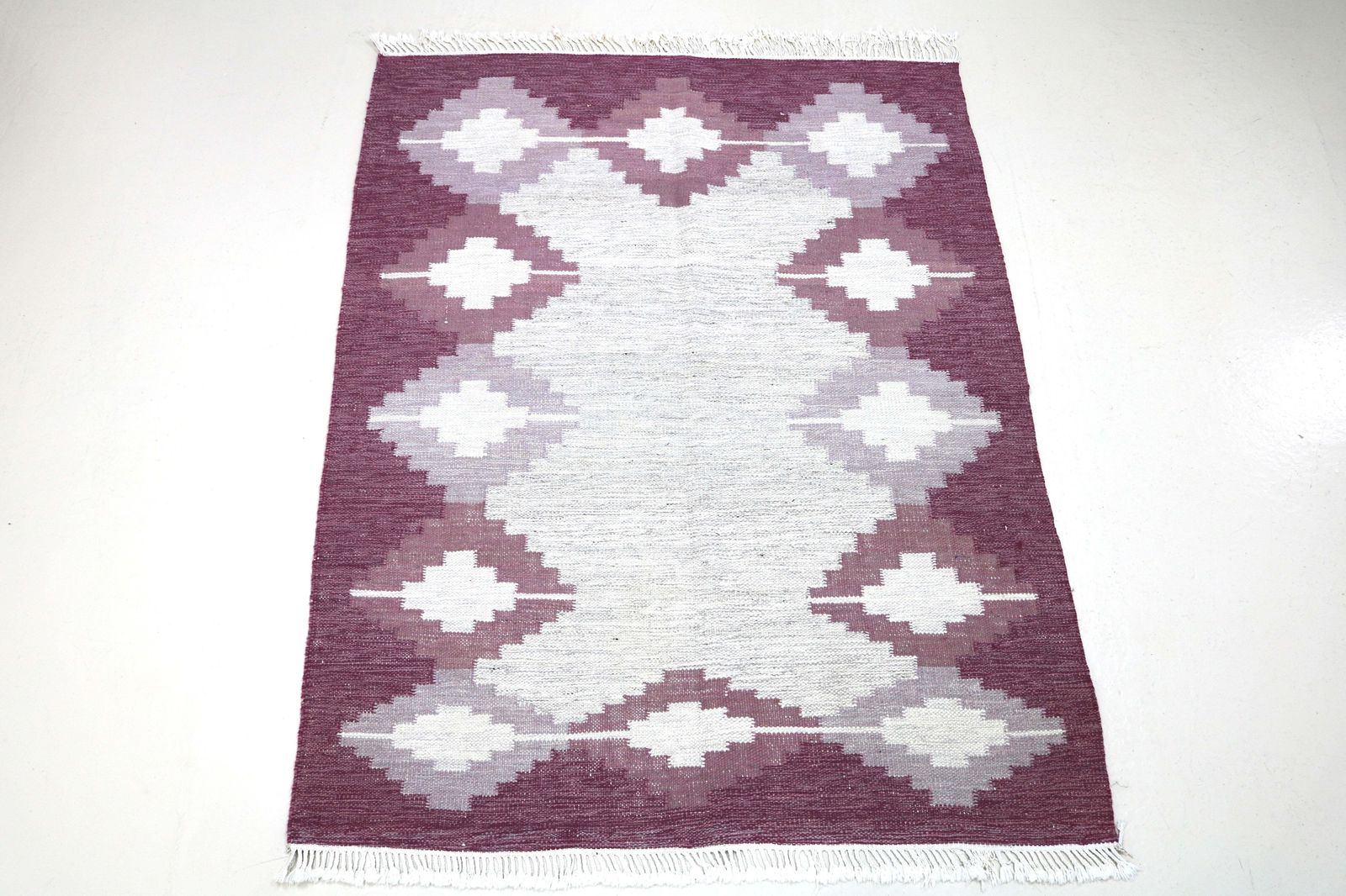 Vintage Swedish Kilim Rug, 225x170 Cm (Circa 1950s–1960s)