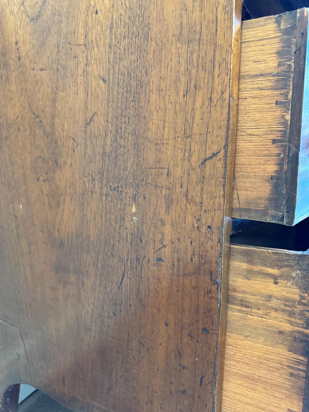Antique Bow Fronted Small Solid Wooden Chest Of Drawers With Dovetail Ends Dark Wood photo buy