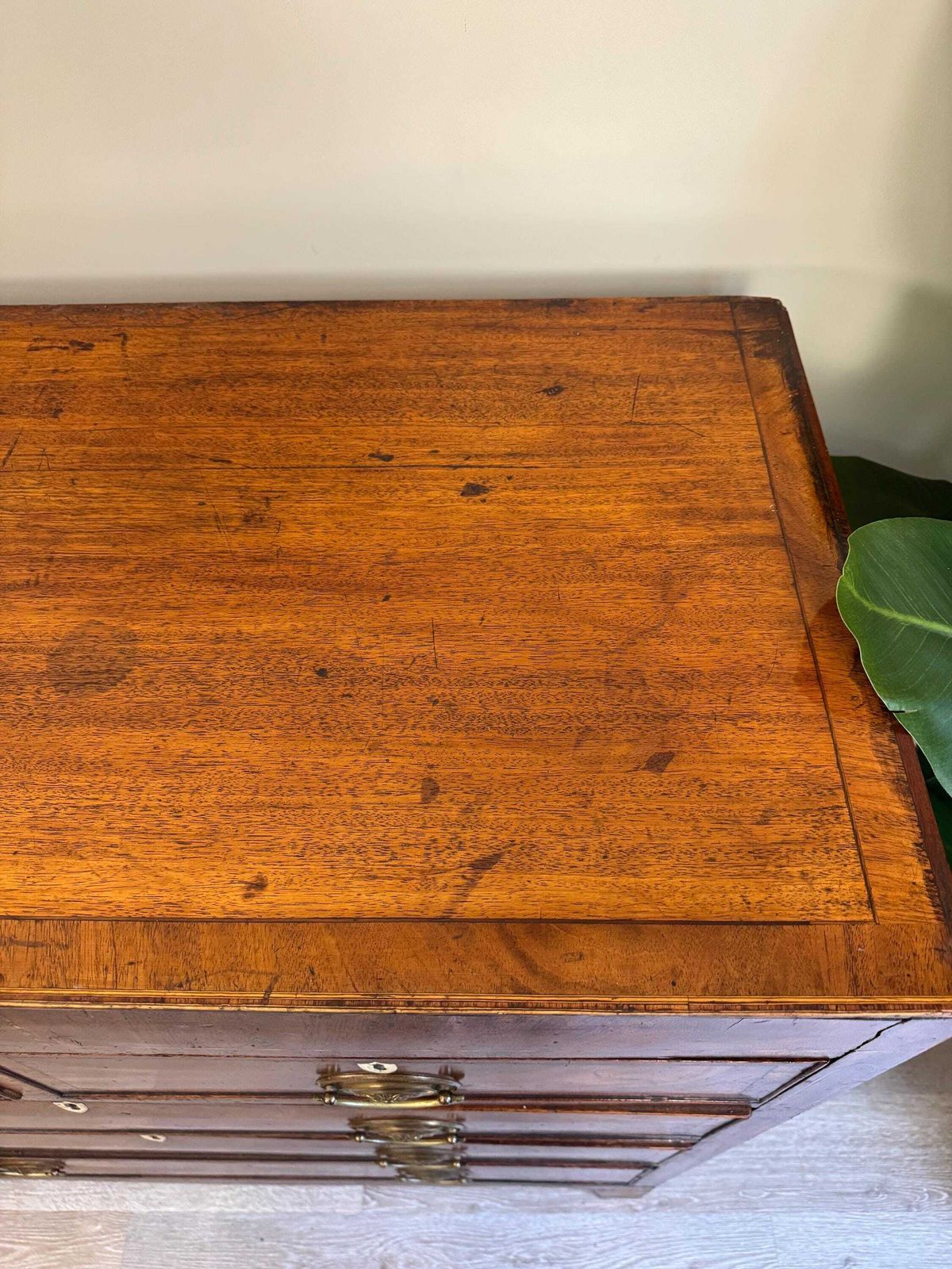 photo furniture Antique Georgian Mahogany Solid Wood Chest Of Drawers   5 Drawer Dresser
