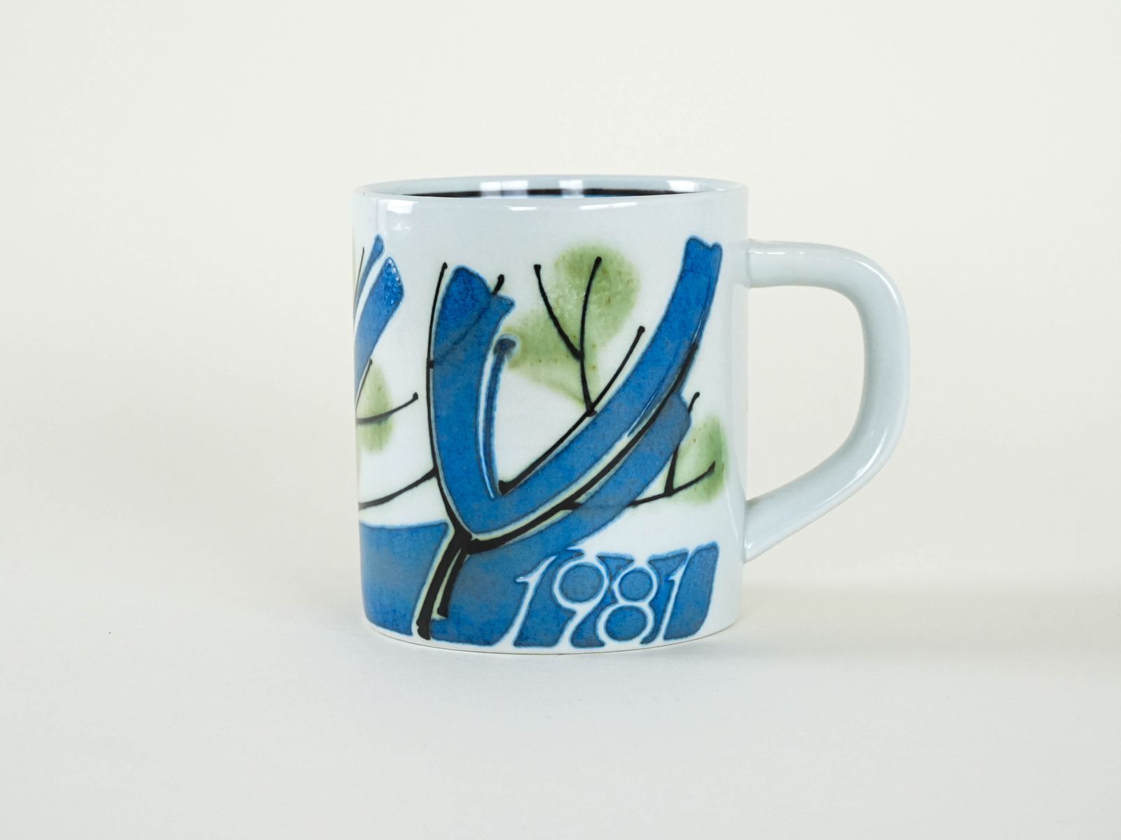 Porcelain Mug, Danish Design, 1981, Designer: Mogens Andersen, Manufacturer: Royal Copenhagen photo 279.0