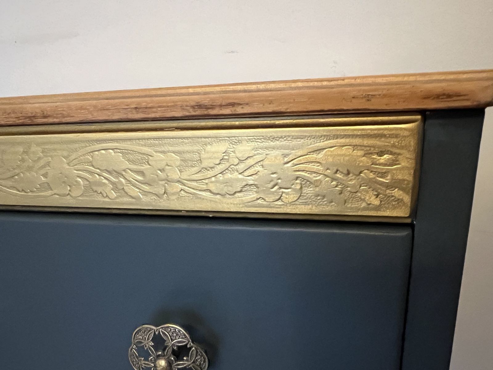 Painted 5 Drawer Mid Century Chest Of Drawers, Great Condition photo for sale