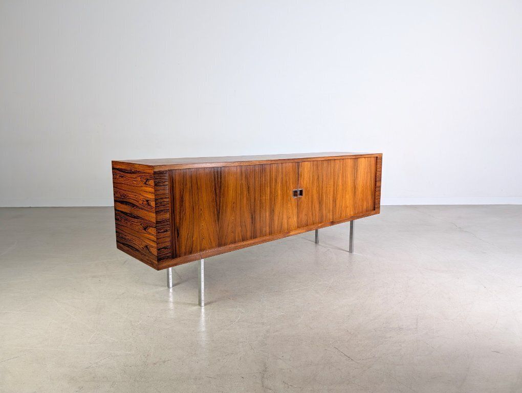 Hans J. Wegner Rosewood Sideboard Ry 25 Møbler President 1960 photo Furniture