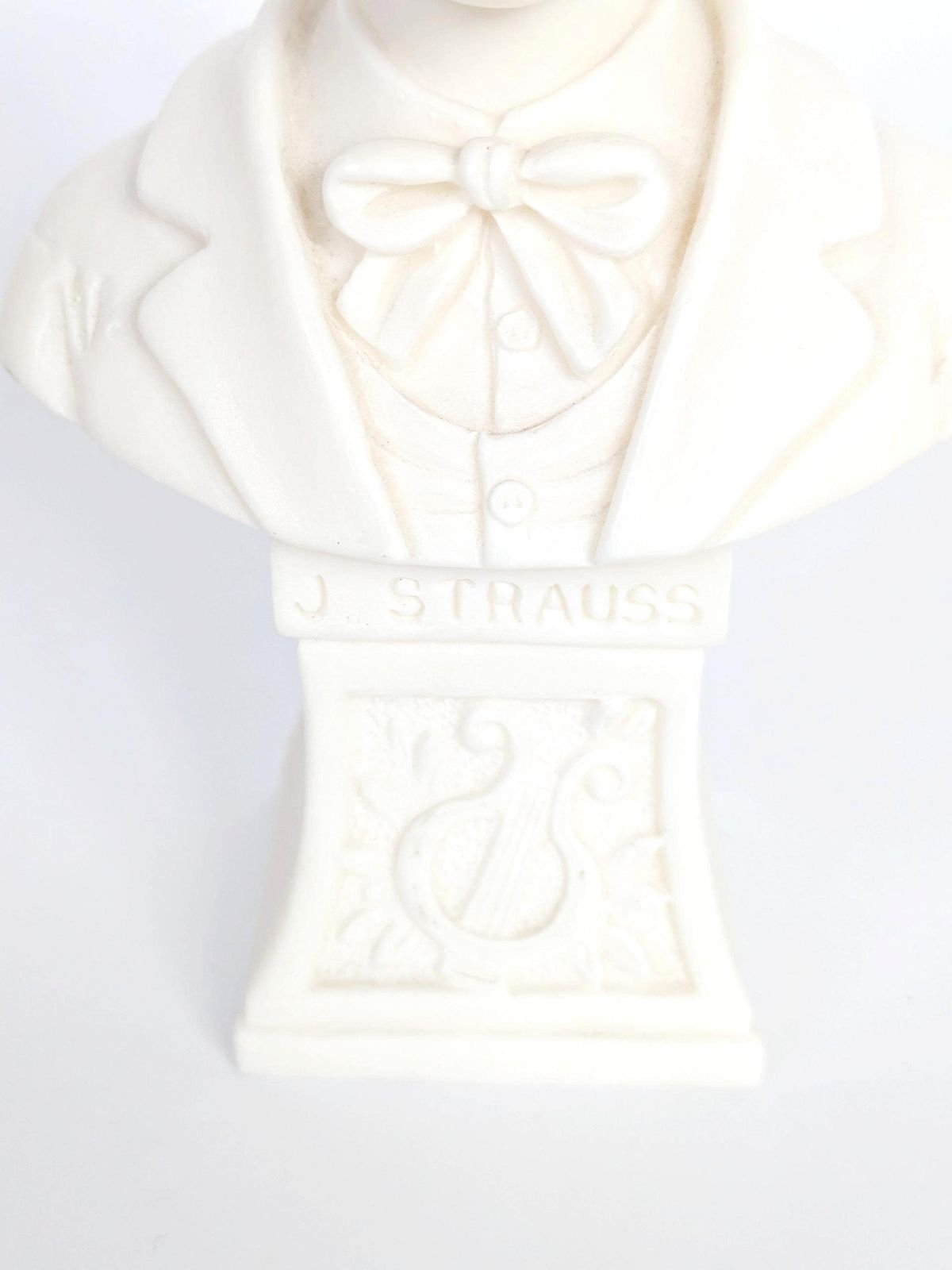 Vintage Alabaster Bust Of Johann Strauss, Italian Handcrafted Sculpture, 1980s Signed A. Lucchesi photo vintage
