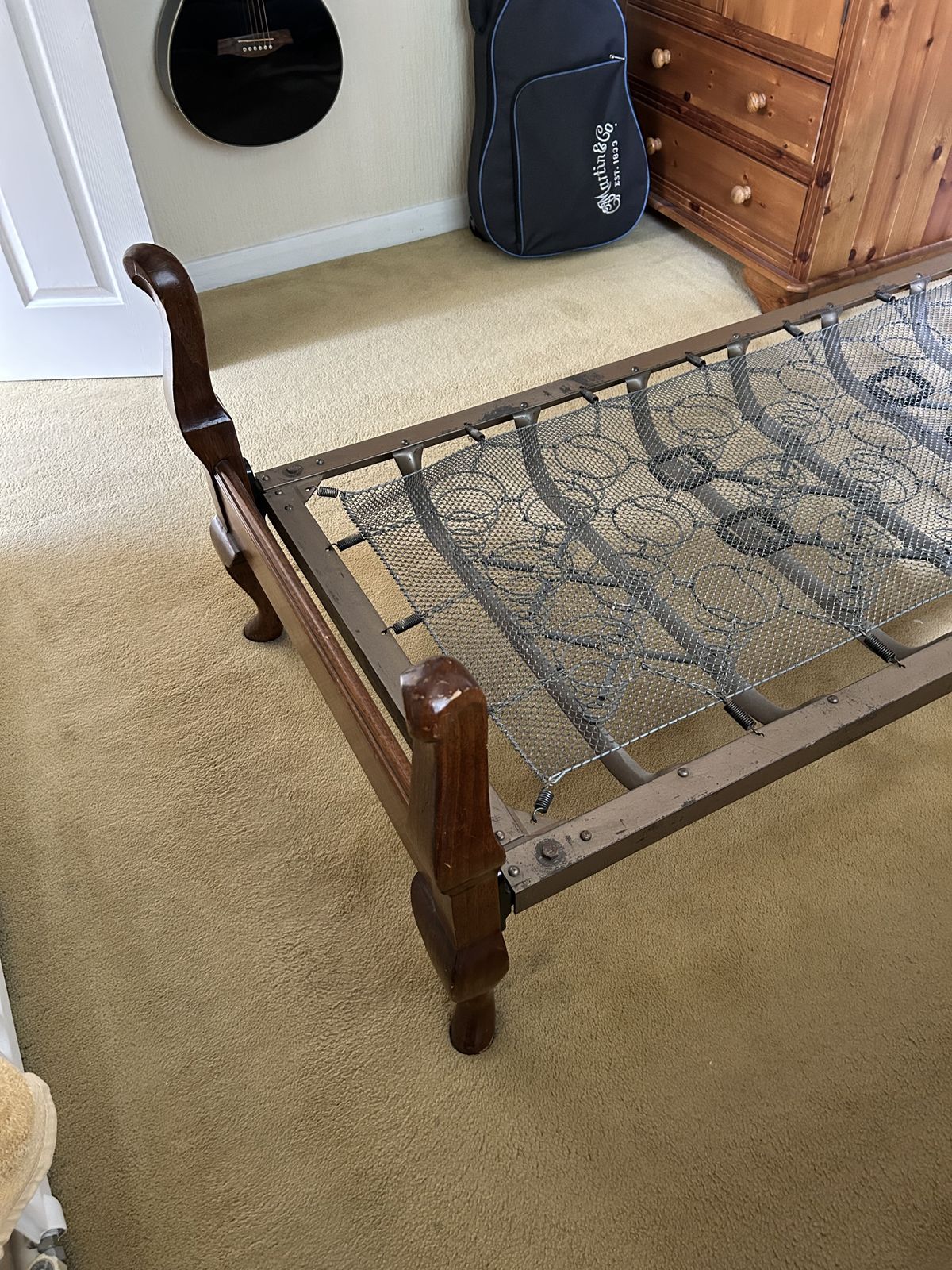 2 Staples & Co Single Beds With Steel Bases, 1 Mahogany. 1 Yew. Very Good Condition photo vinterior