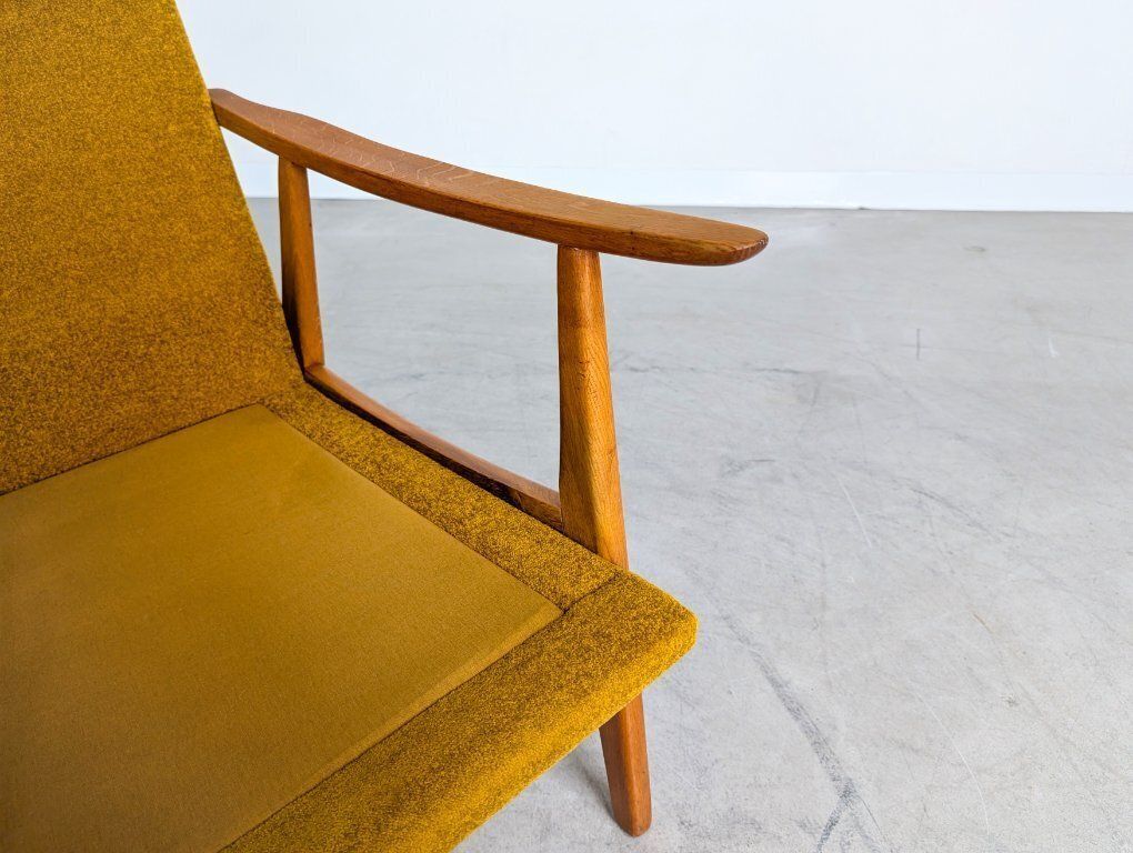photo furniture Midcentury Armchair Bouclé Easy Chair Vintage Retro Mustard Yellow