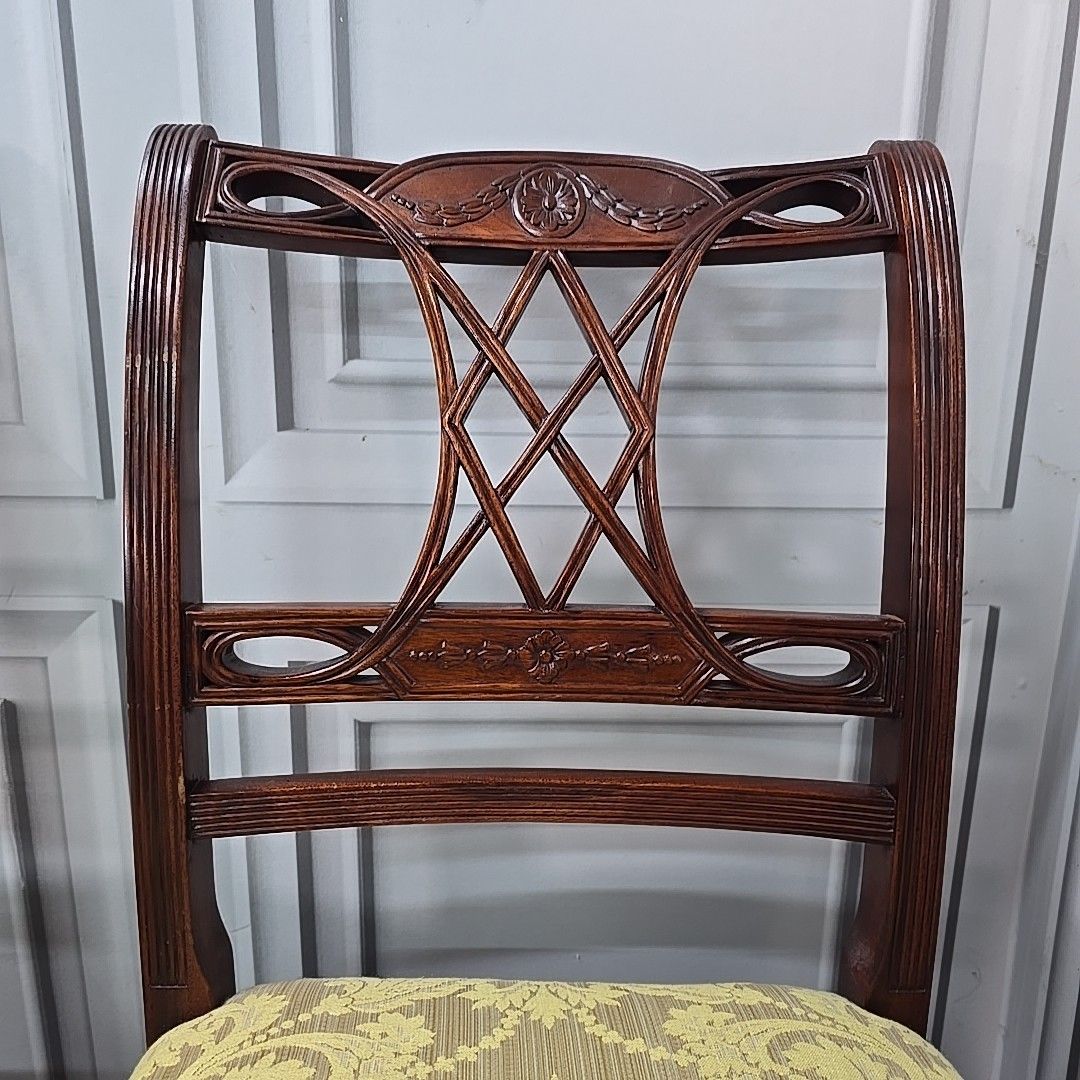 photo vinterior Regency Revival Dining Chairs – Carved Mahogany – Set 4 Antique Style Wooden