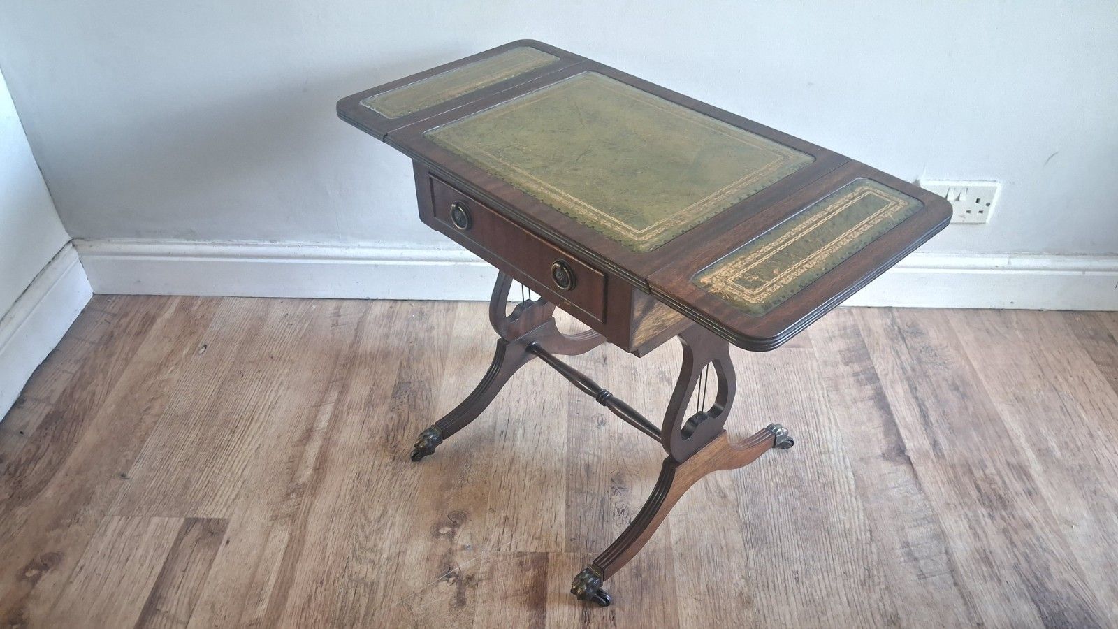 1980's Regency Revival Mahogany & Leather  Accent ,Drinks,Lamp,Side Table photo vinterior
