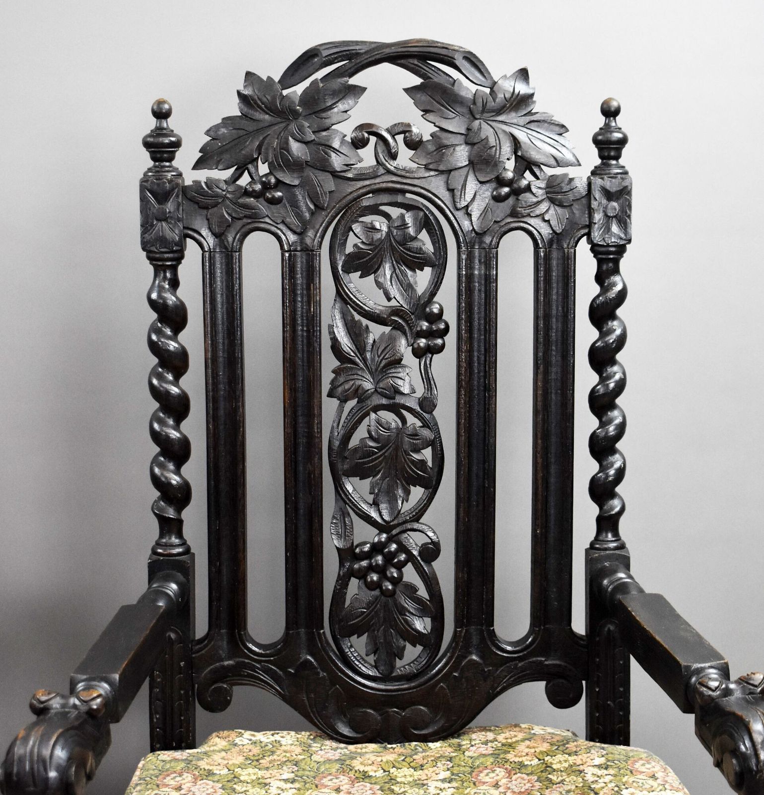 Near Pair Late 19th Century Carved Throne Chairs photo buy