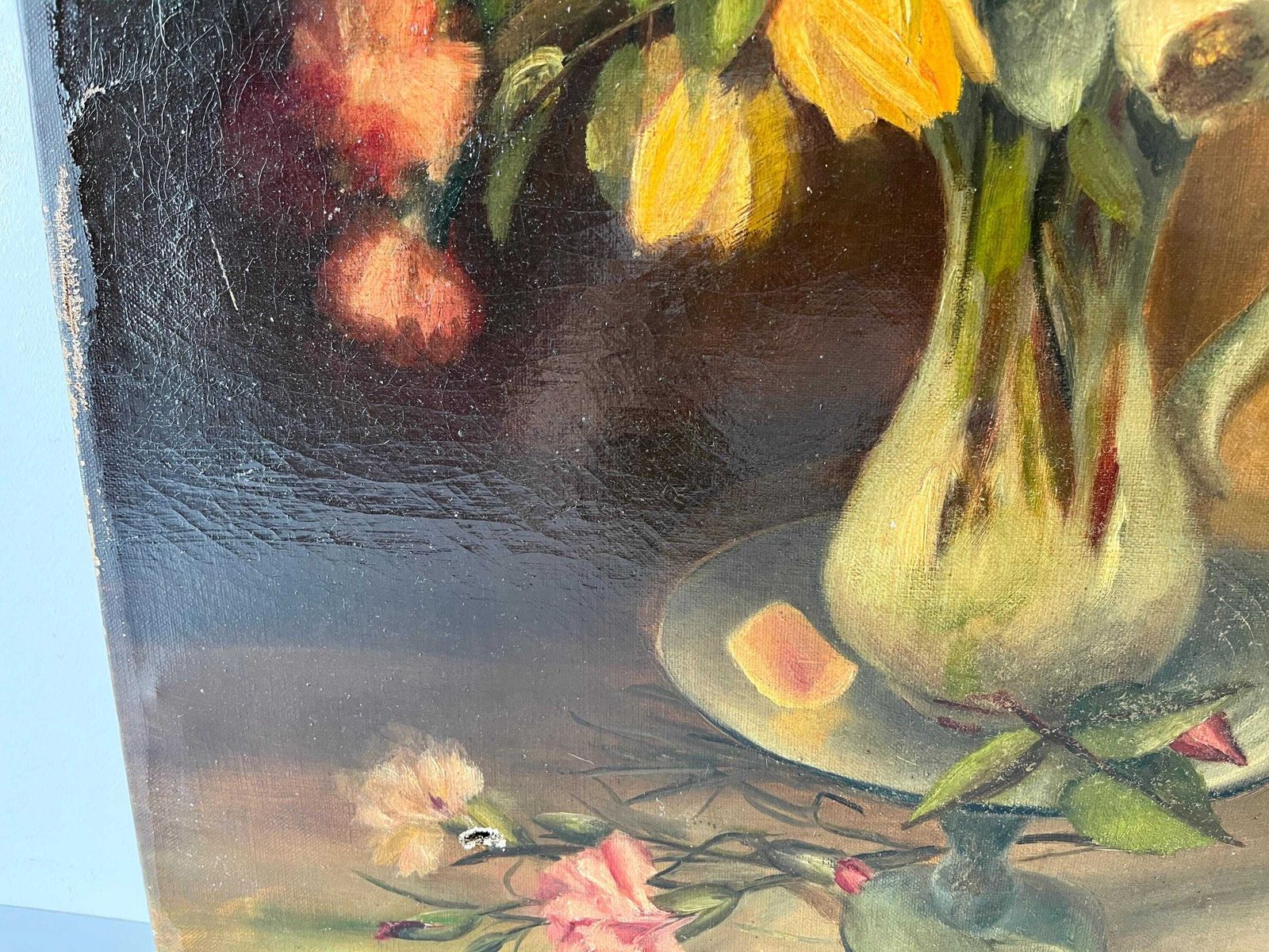 Original 1900s Bouquet Of Flowers In Oil On Canvas, French Antique Floral Still Life Painting photo vinterior
