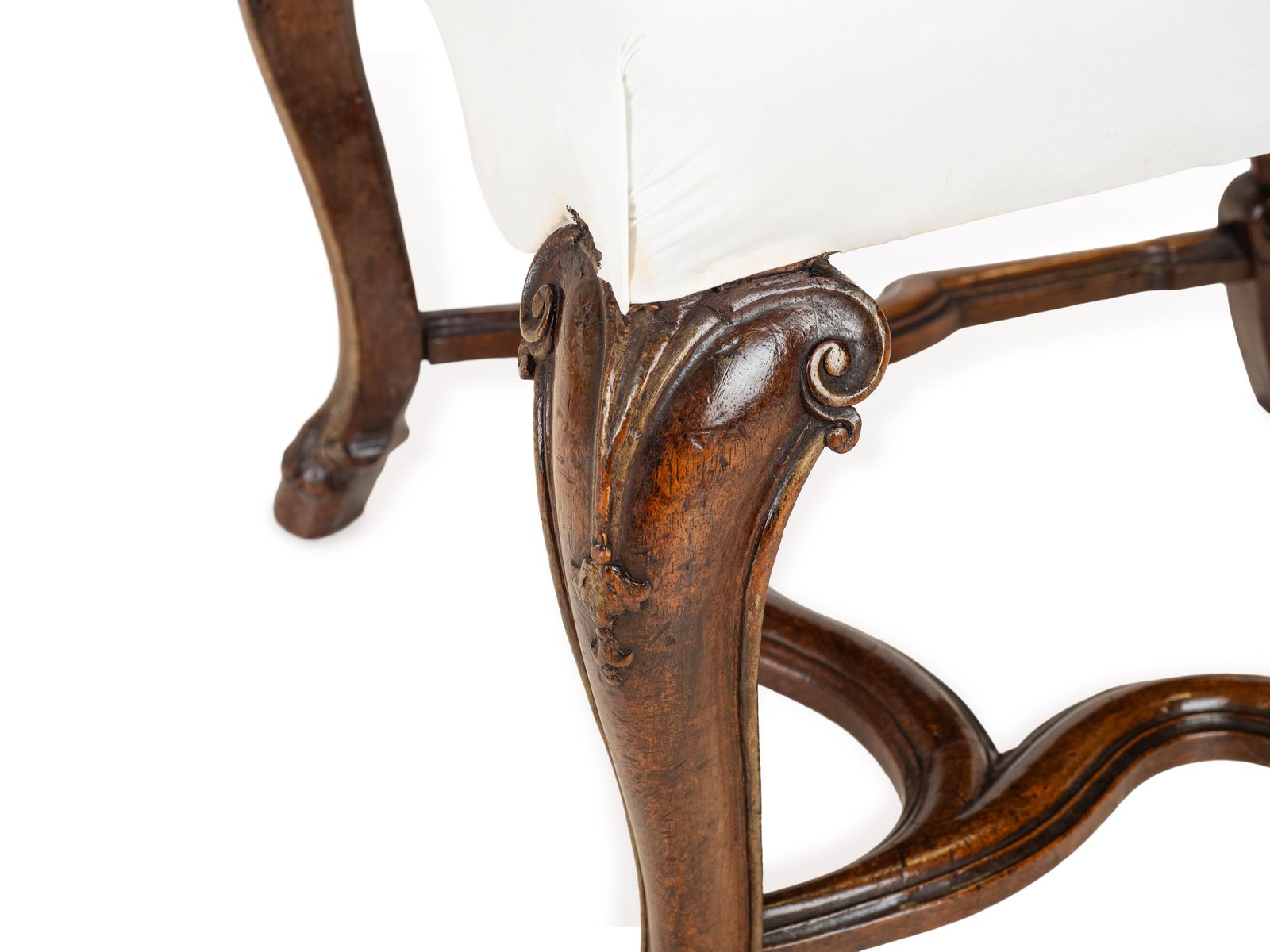 2750.0 Set Of Six Anglo Dutch Walnut & Parcel Gilt High Back Dining Chairs In The Late 17th Century Queen Anne Taste, In The Manner Of Daniel Marot photo