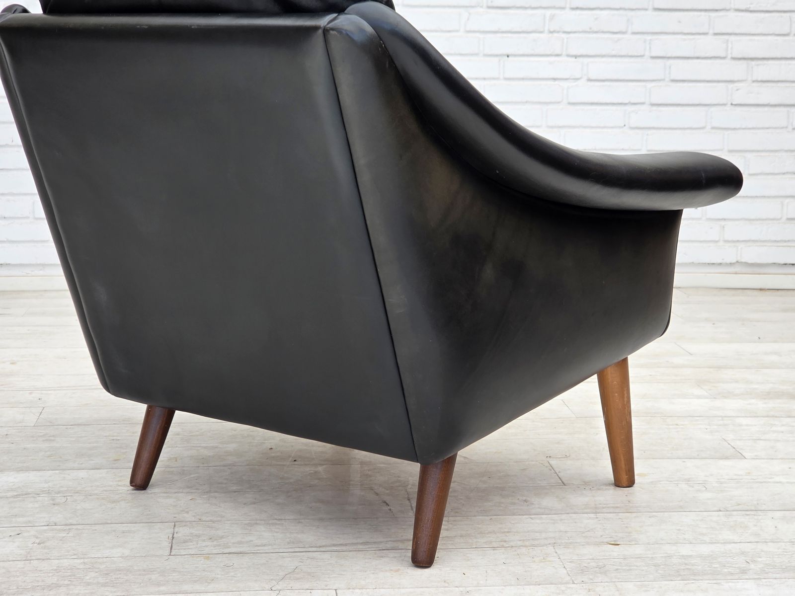 1220.0 Ca. Jaren 1960, Deense Fauteuil Van Aage Christensen, Meubelsleder. photo