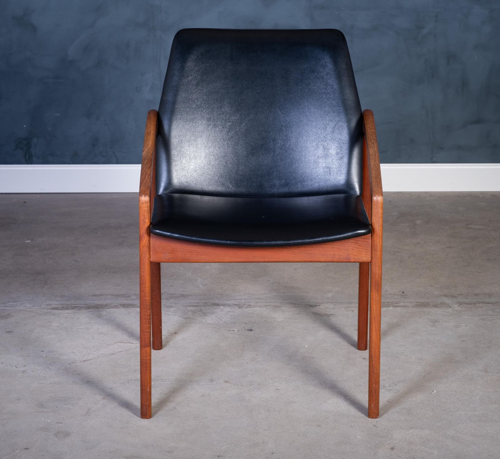 Danish Model 23 Armchair In Teak And Black Leather By Henning Kjærnulf, 1960s D photo Furniture