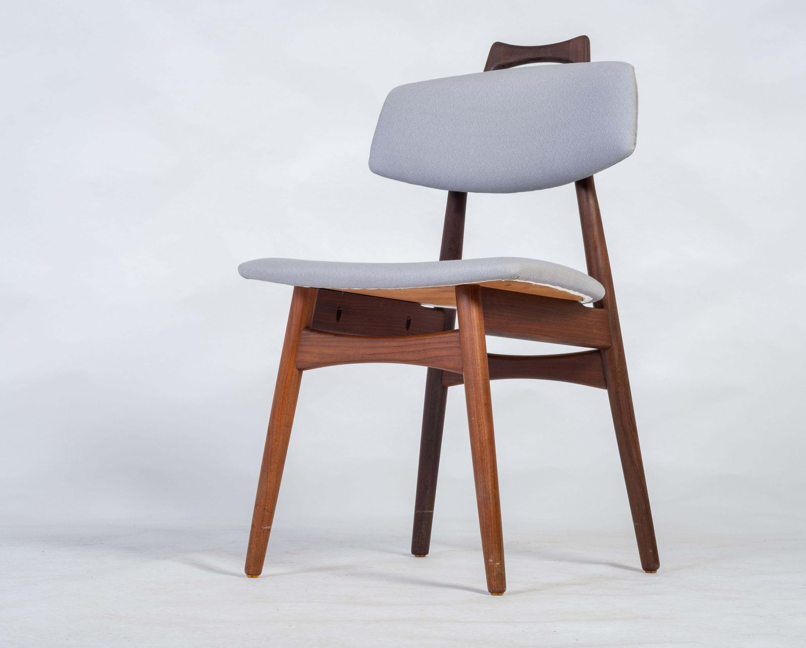 photo furniture Danish Dining Chairs In Teak By Ib Kofoed Larsen, 1960s, Set Of 6