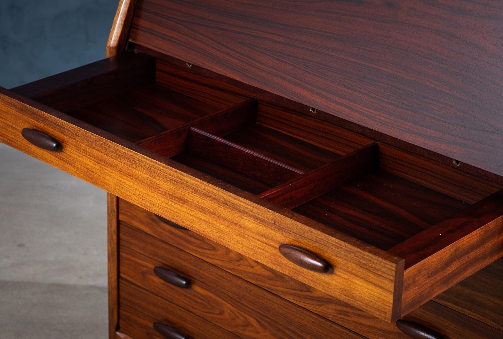 3407.0 Secretaire In Rosewood From Dyrlund, Denmark, 1970s photo