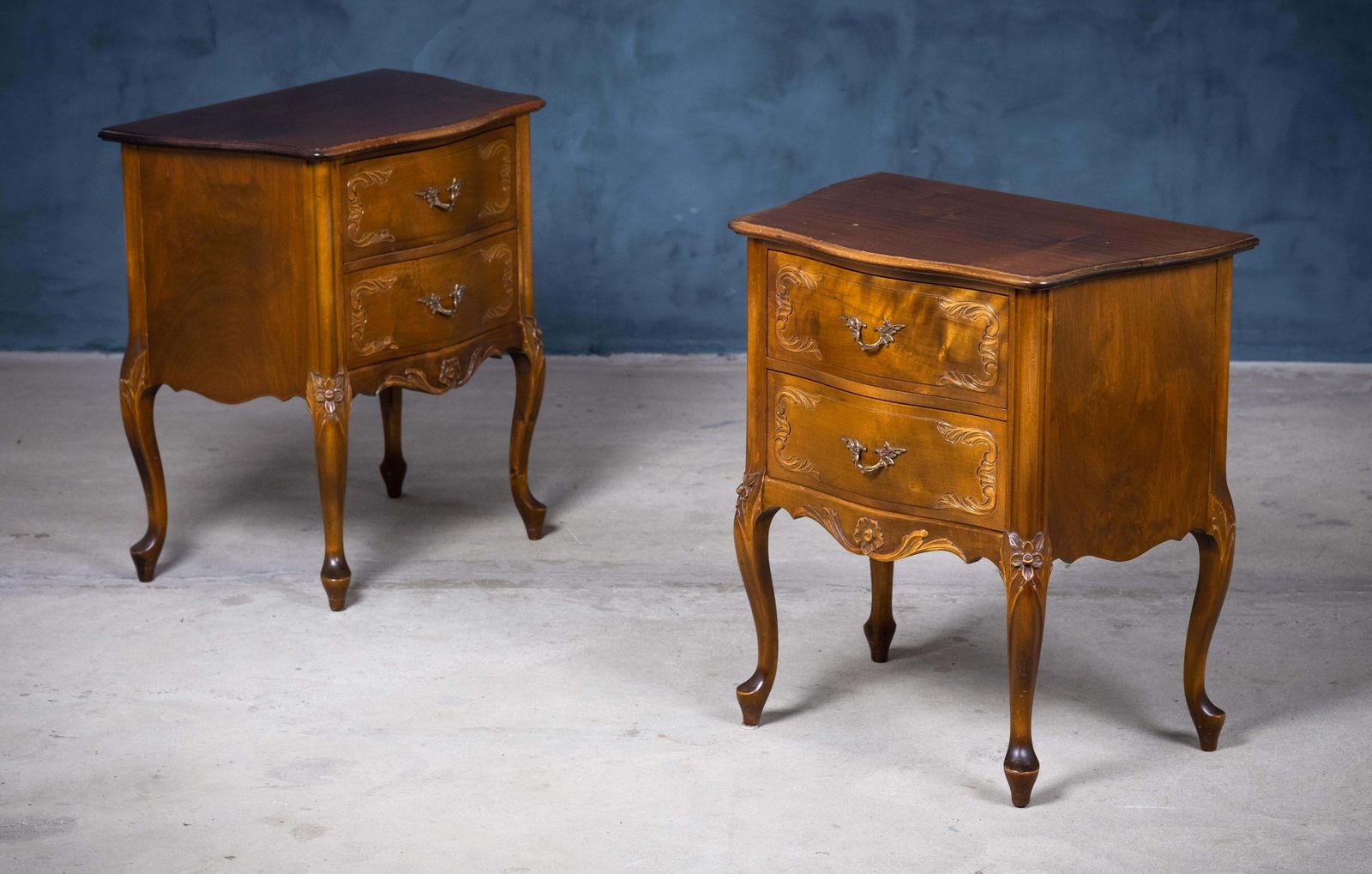 French Louis XV Style Bedside Tables, 20th Century, Set Of 2 photo Furniture