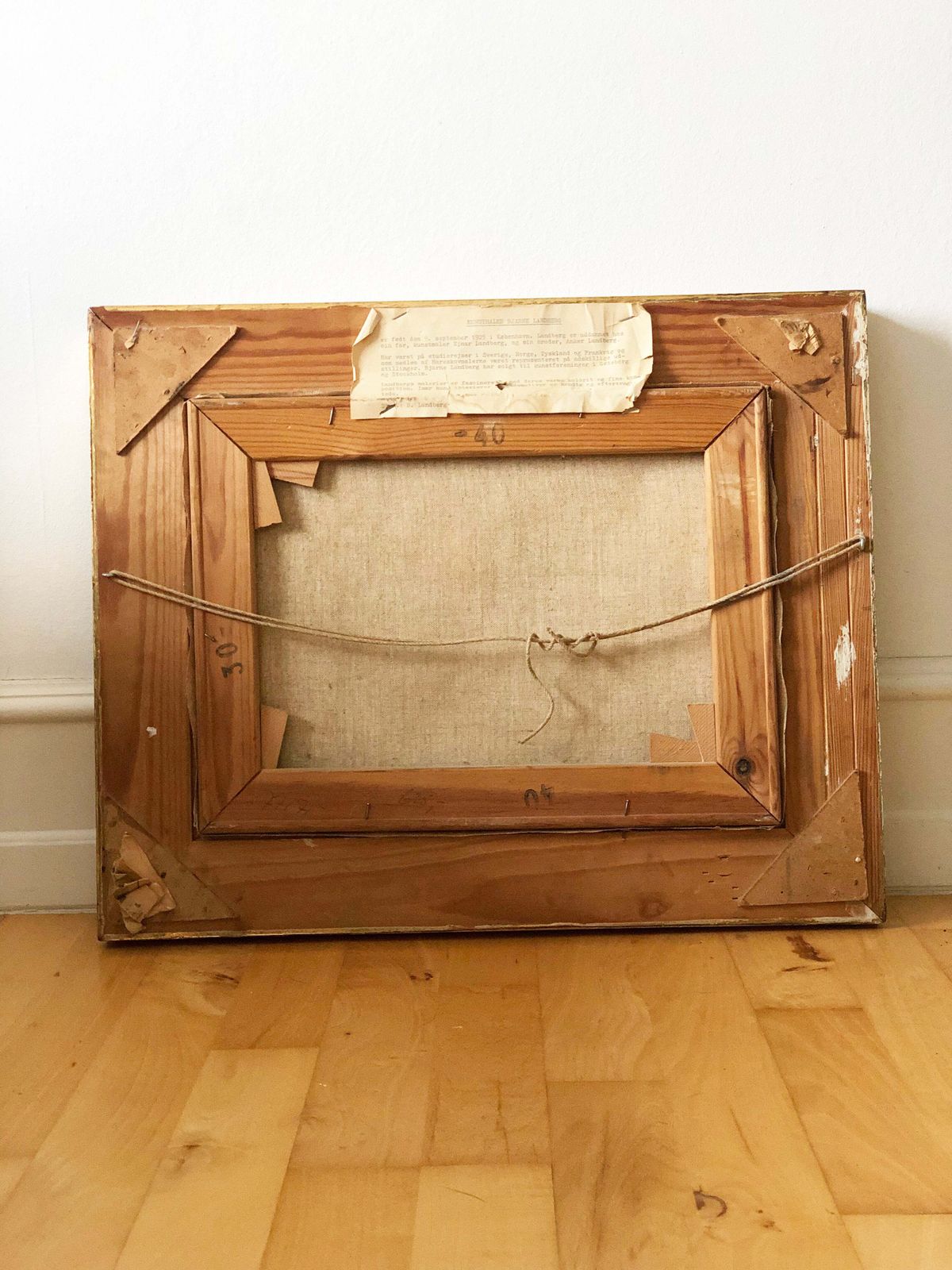 photo for sale Vintage Olieverfschilderij Van Een Cottageinterieur, Ca. 1940