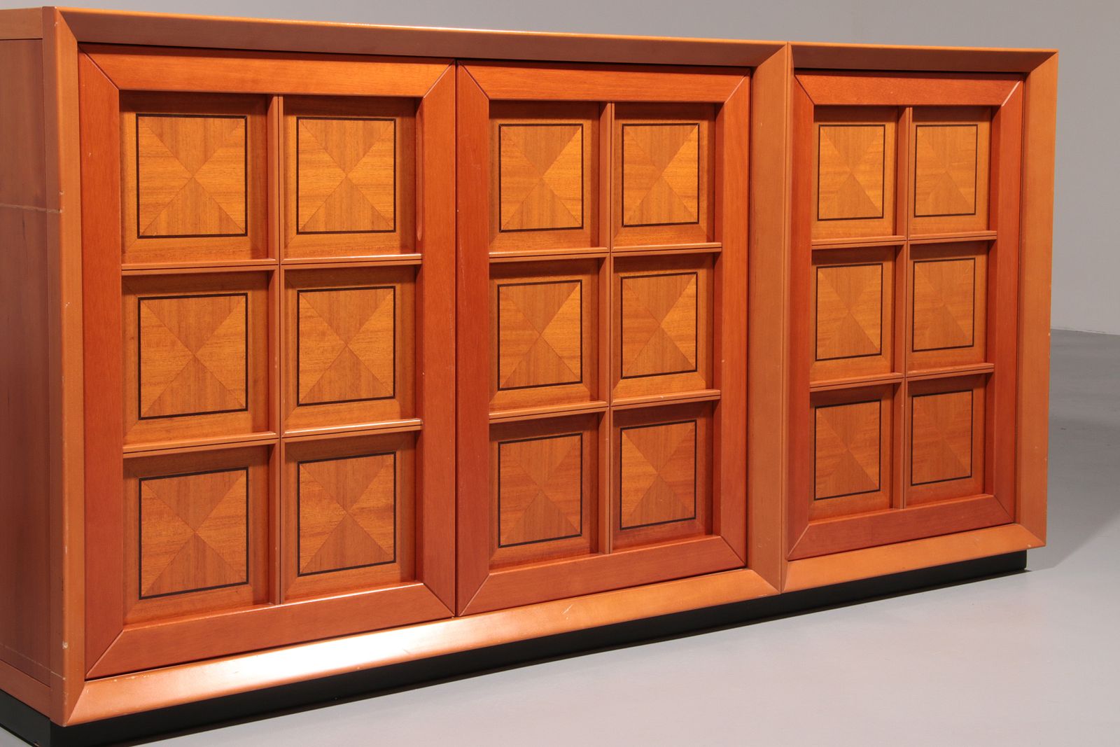 Brutalist Italiaans Sideboard Caccia Alla Volpe Voor Linea Arredo photo Furniture