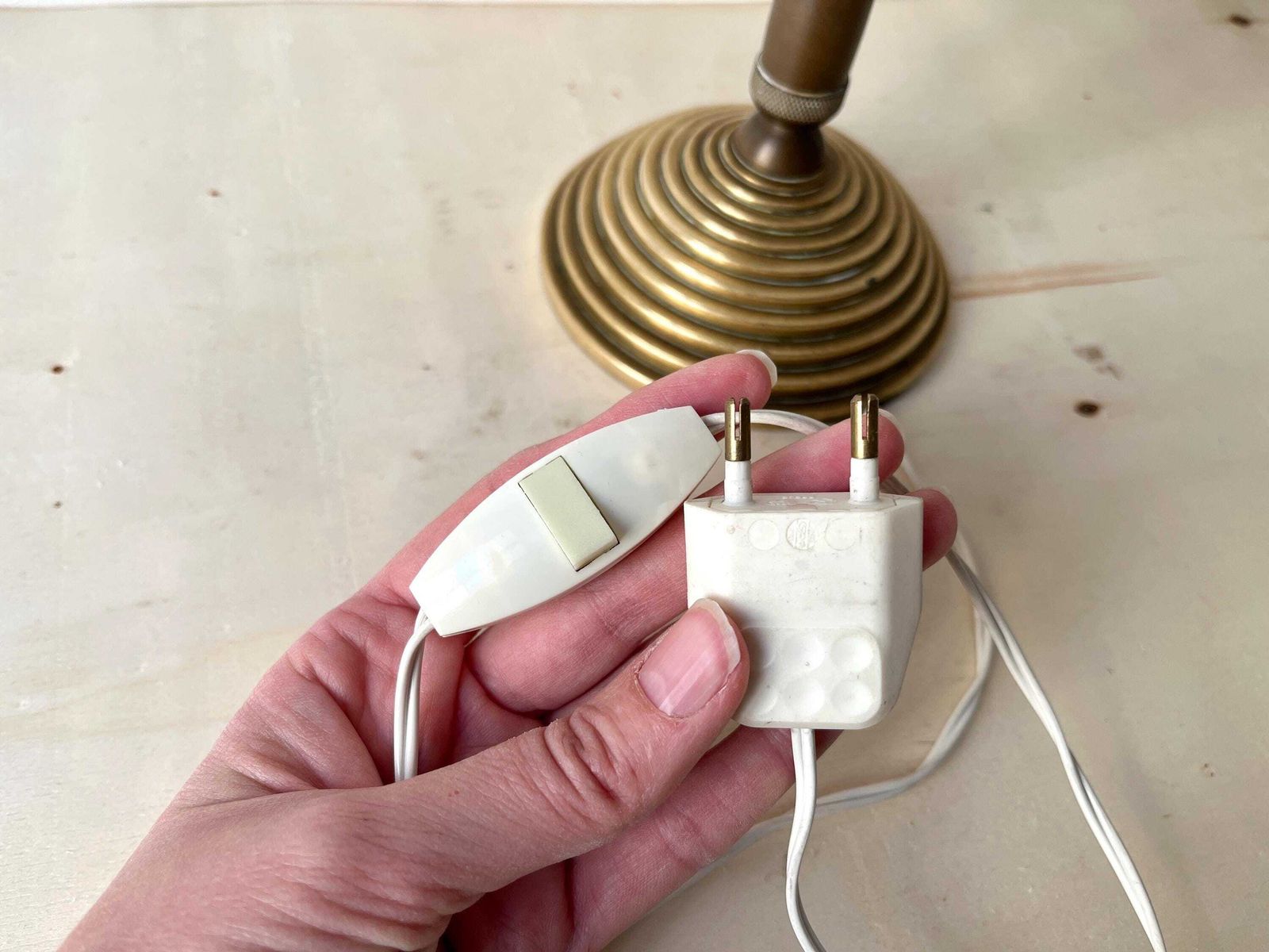 50s "Acorns" Bronze Lamp, Vintage Modernist Lighting, Midcentury Hollywood Regency Lamp photo buy