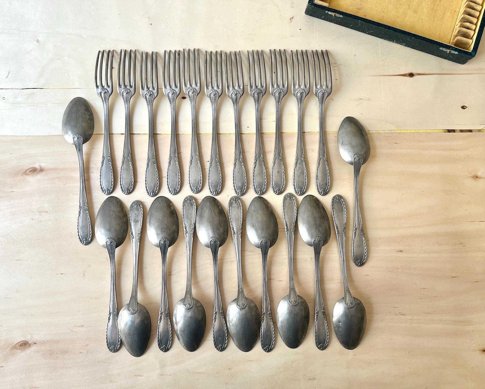 French Antique 23 Pieces Cutlery Set In Silver Metal 1940s, Antique Forks And Soup Spoons Tableware photo 81.0