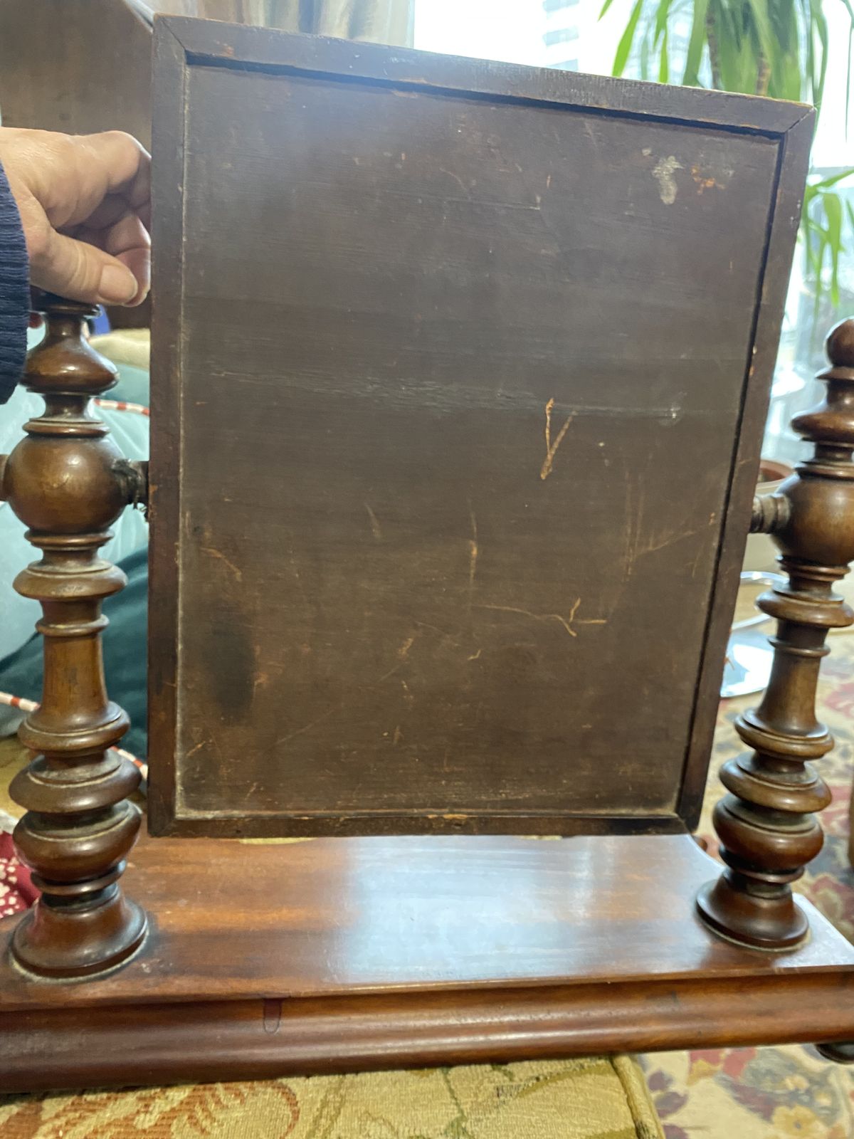 Victorian Mahogany Swing Dressing Mirror – Scallop Serpentine Base & Turned Supports (C 1870) photo furniture