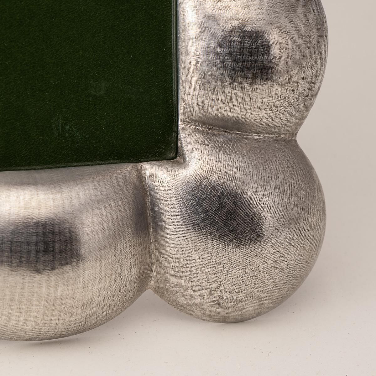 photo for sale Vintage 20th Century Italian Solid Silver 'Bubble' Photograph Frame