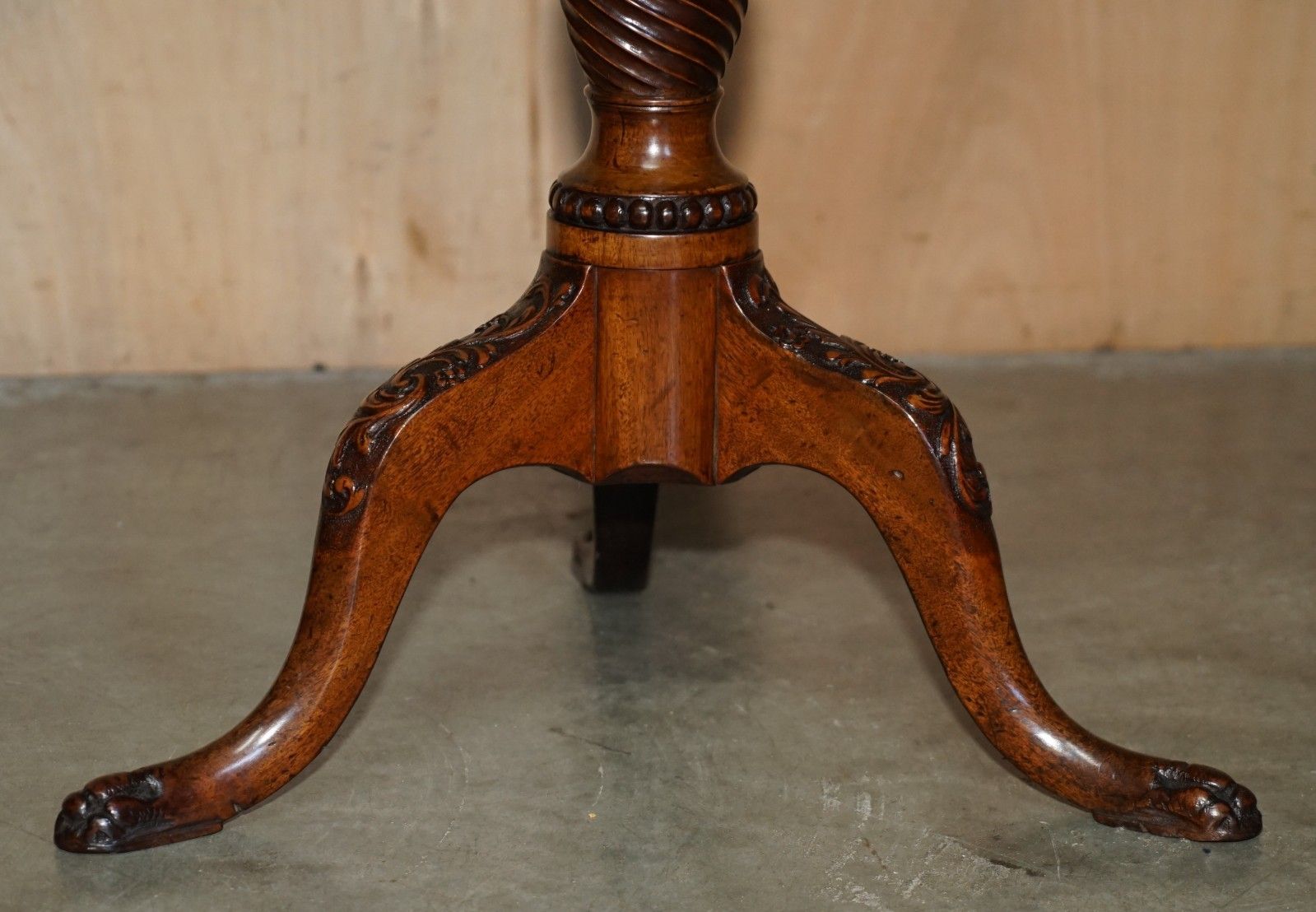 Antique Georgian Pie Crust Edge Thomas Chippendale Tilt Top Occasional Table photo buy