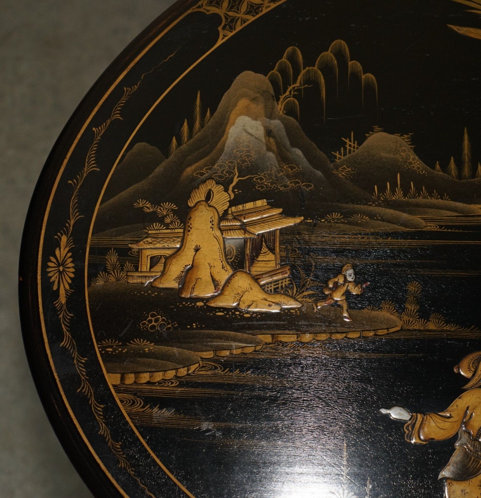 photo furniture Large Oval Antique Circa 1920 Chinese Chinoiserie Export Lacquered Coffee Table